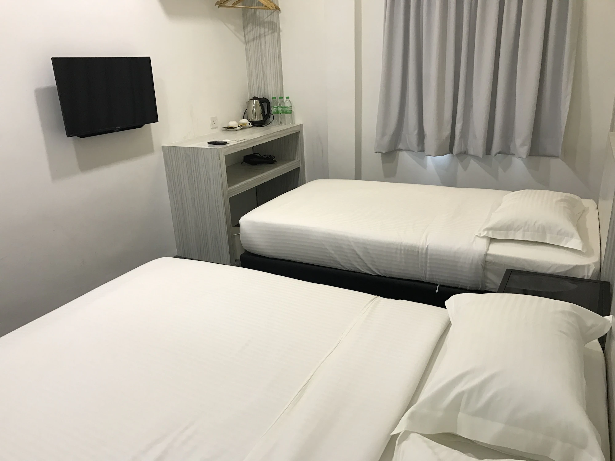 Deluxe Double room twin beds