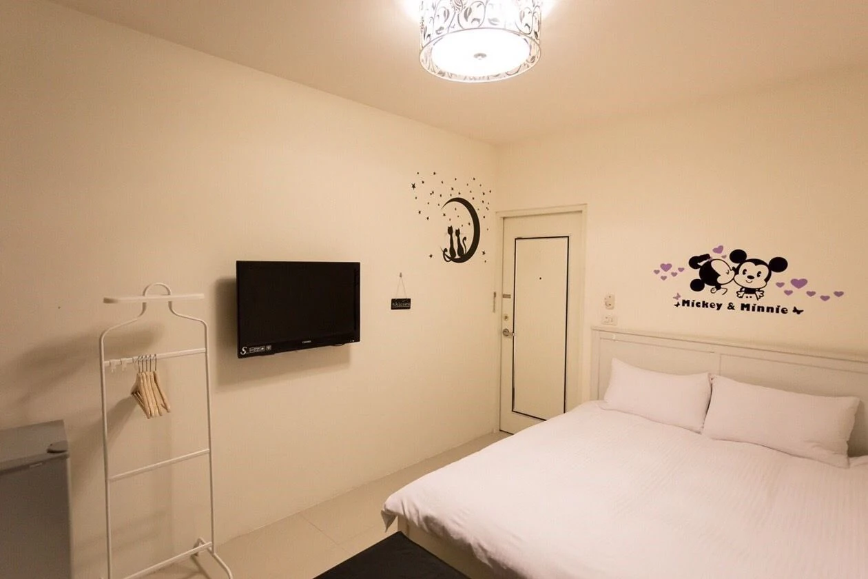 1 Bedroom Standard Double room full double bed
