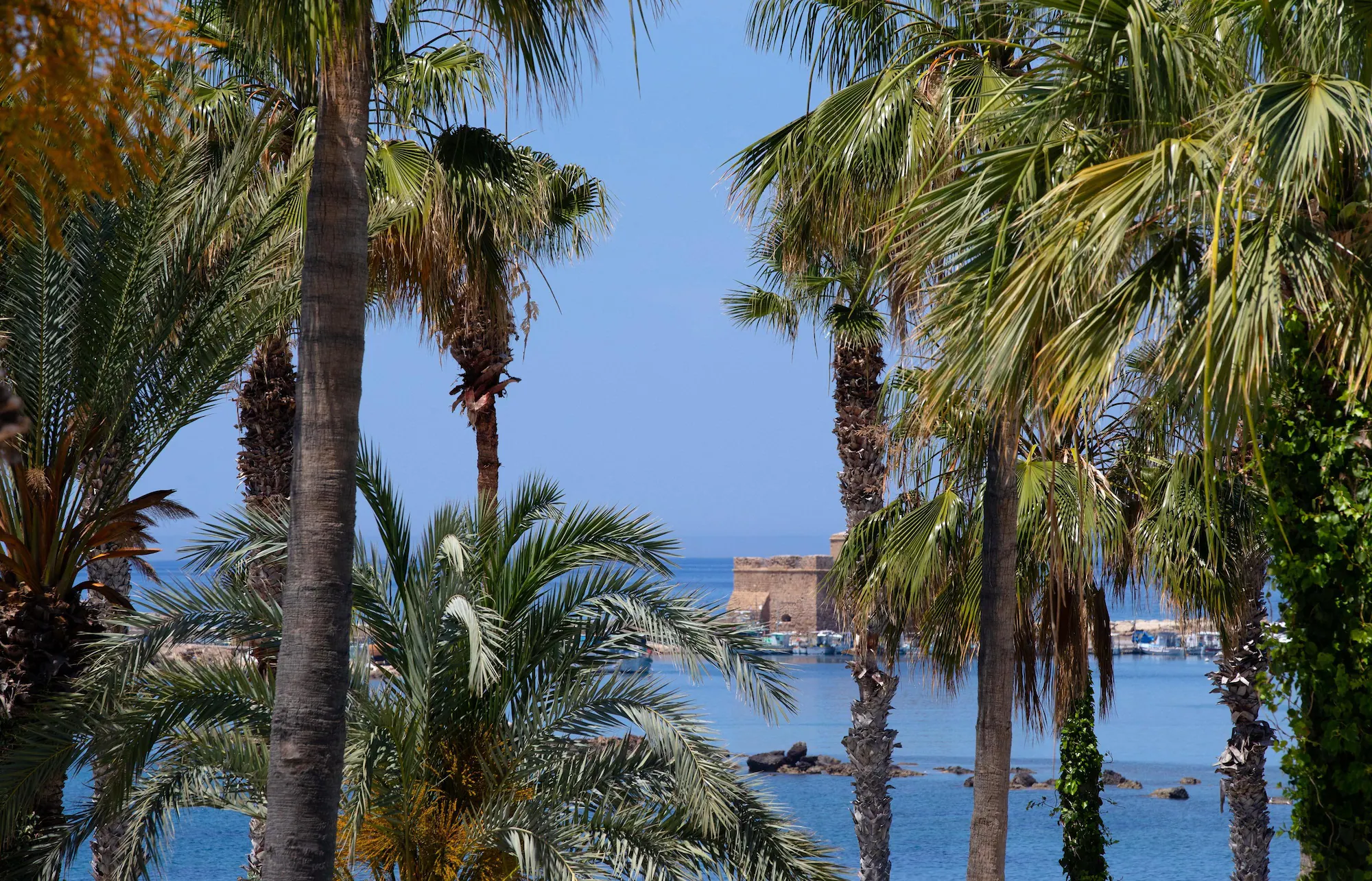 1 Bedroom Alecos Double Suite with sea view full double bed