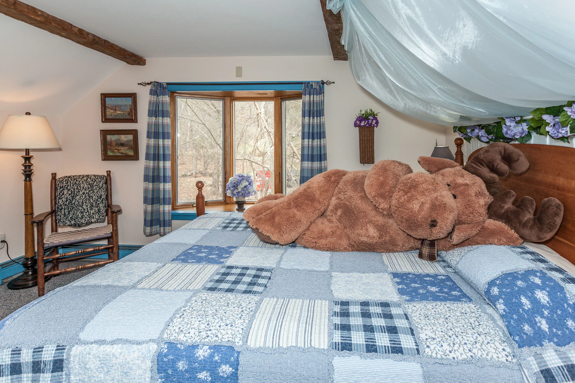 Double Suite with balcony full double bed