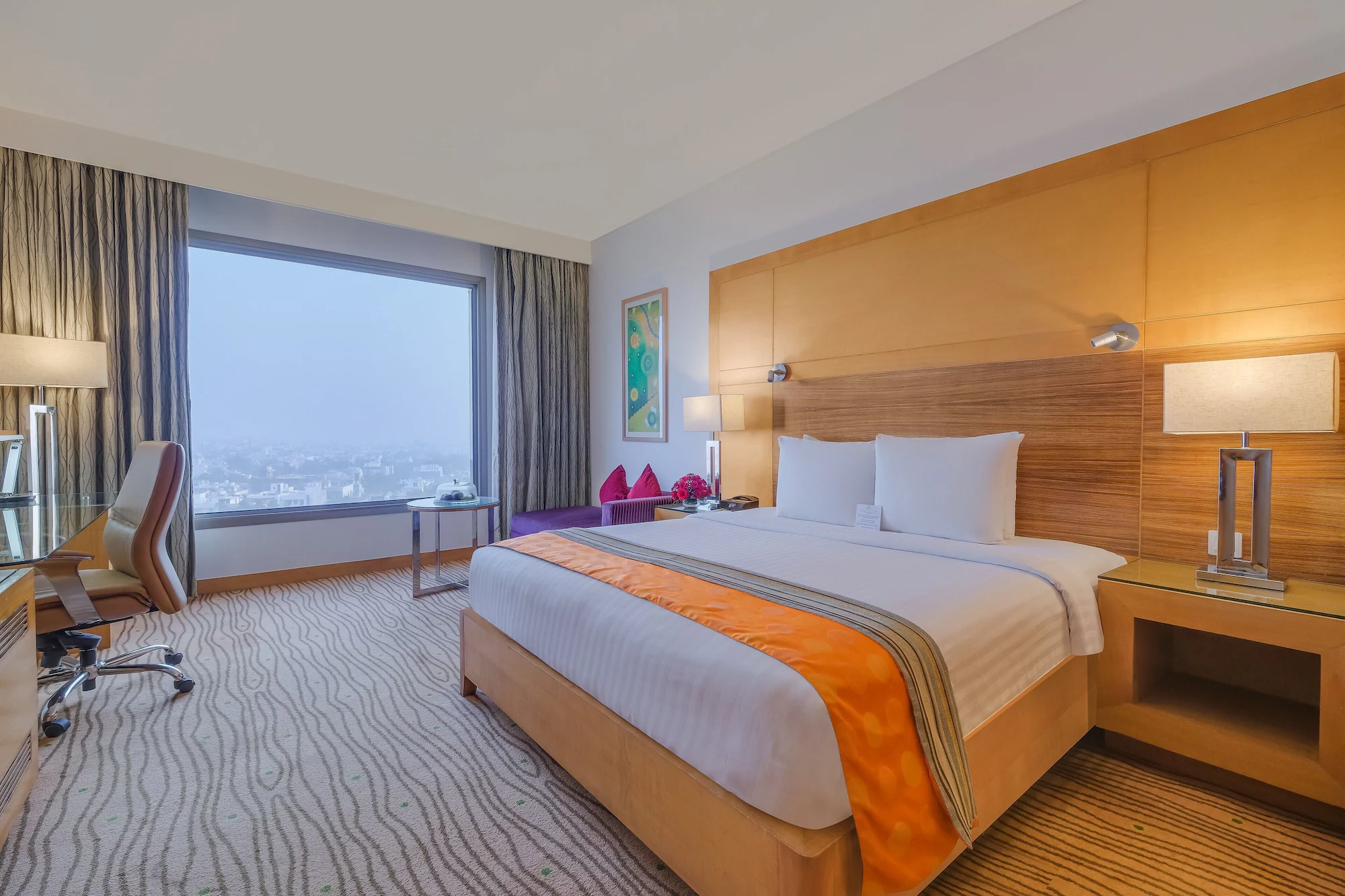 1 Bedroom Executive Double Suite full double bed