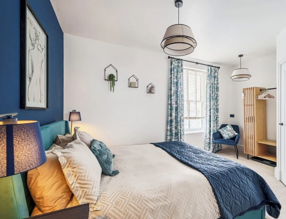 Deluxe Double Suite full double bed