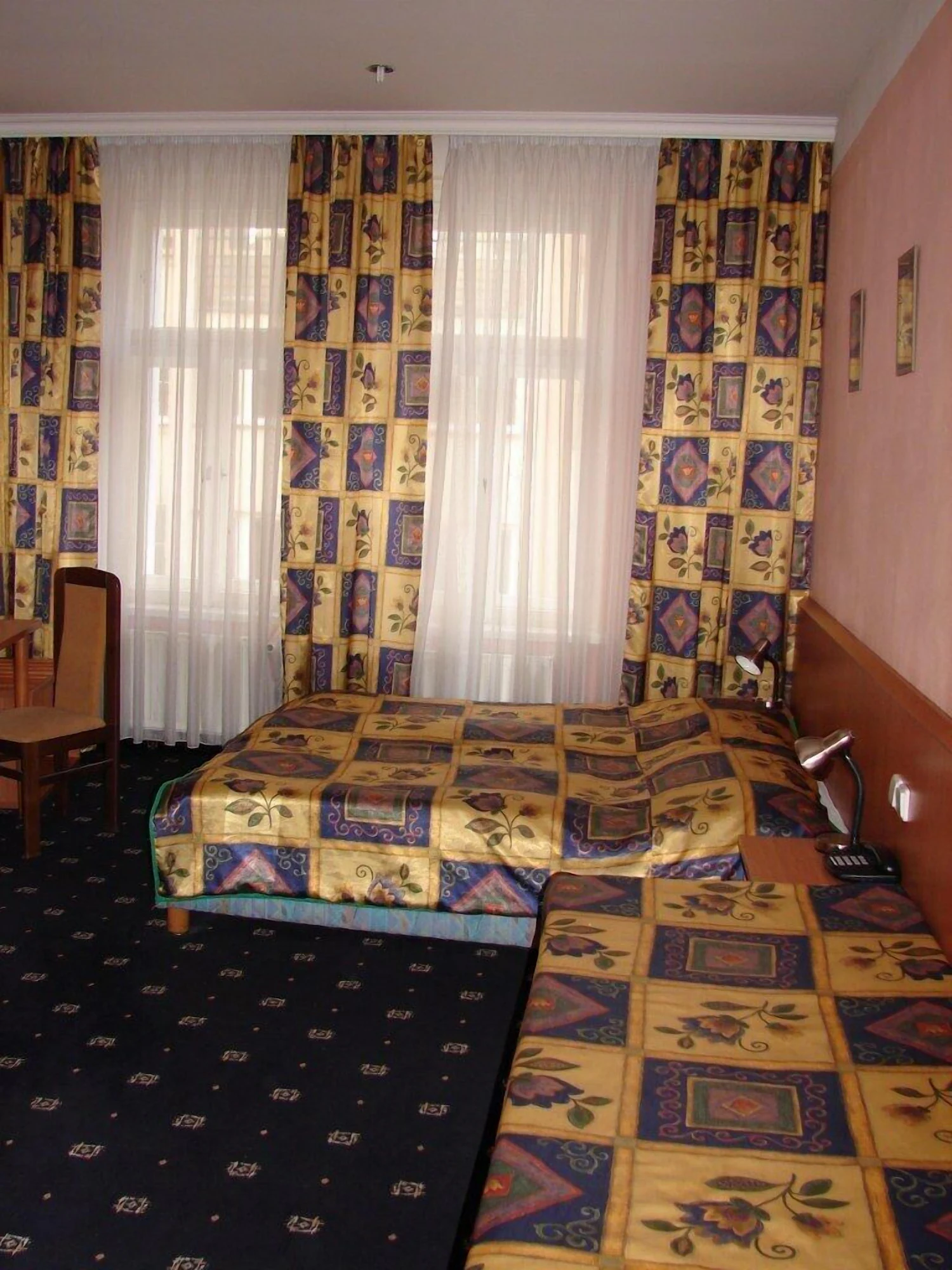 Standard Double room twin beds