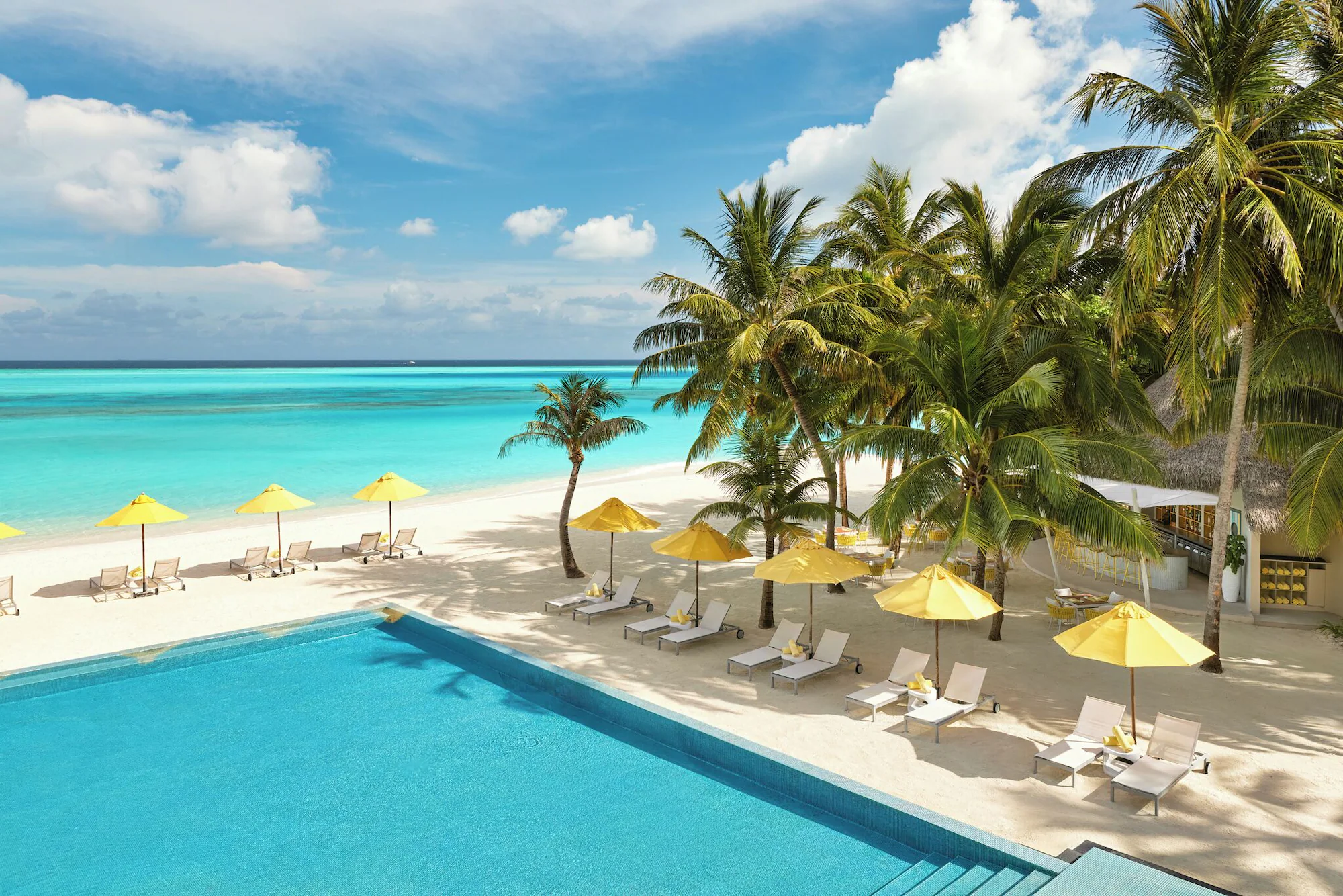 Double Beach Pool Family villa full double bed