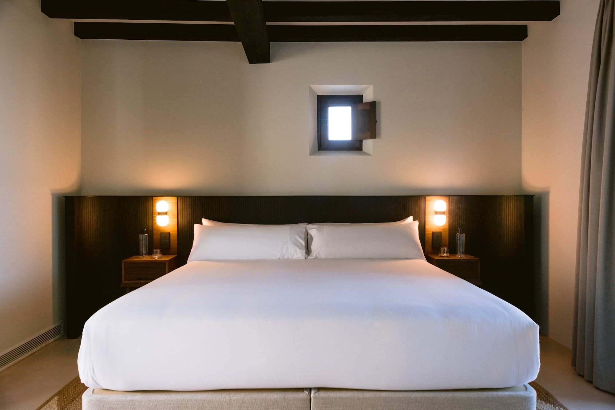 Double Junior Suite full double bed