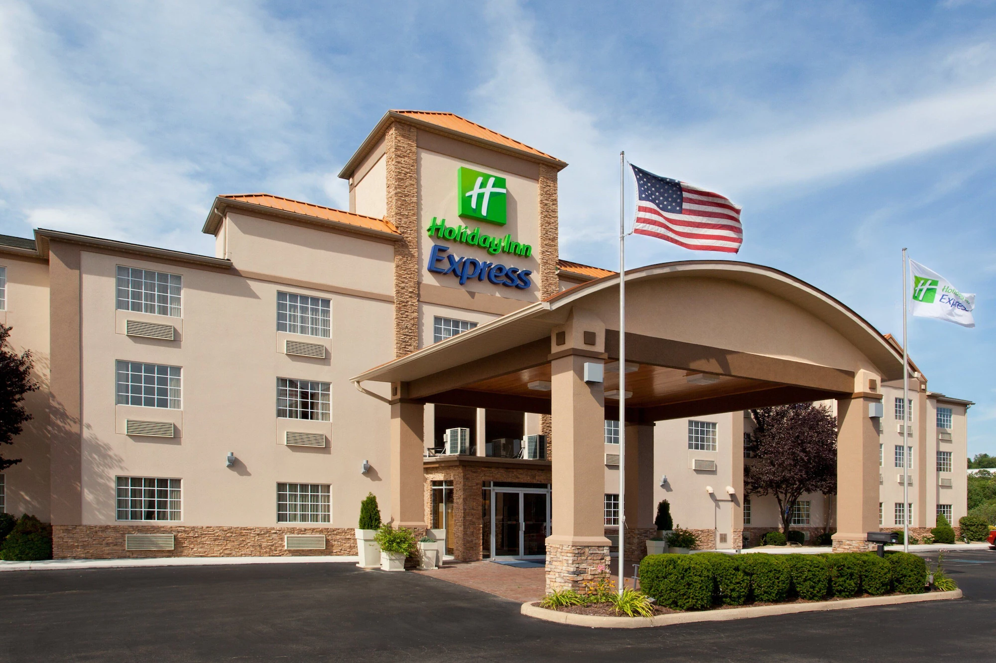 Holiday Inn Express Murrysville-Delmont, an IHG Hotel exterior