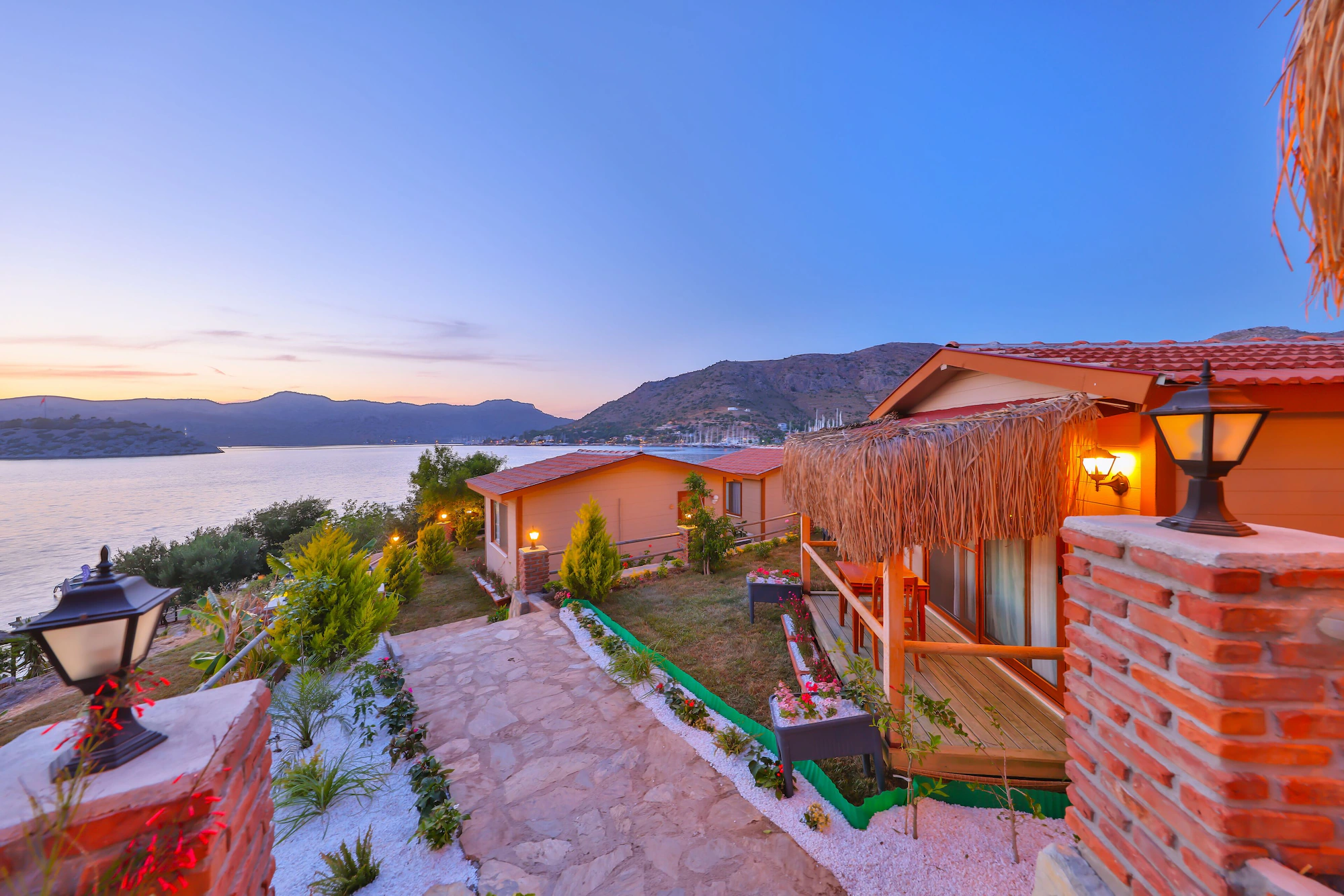 Almond Bungalow Hotel - Bozburun