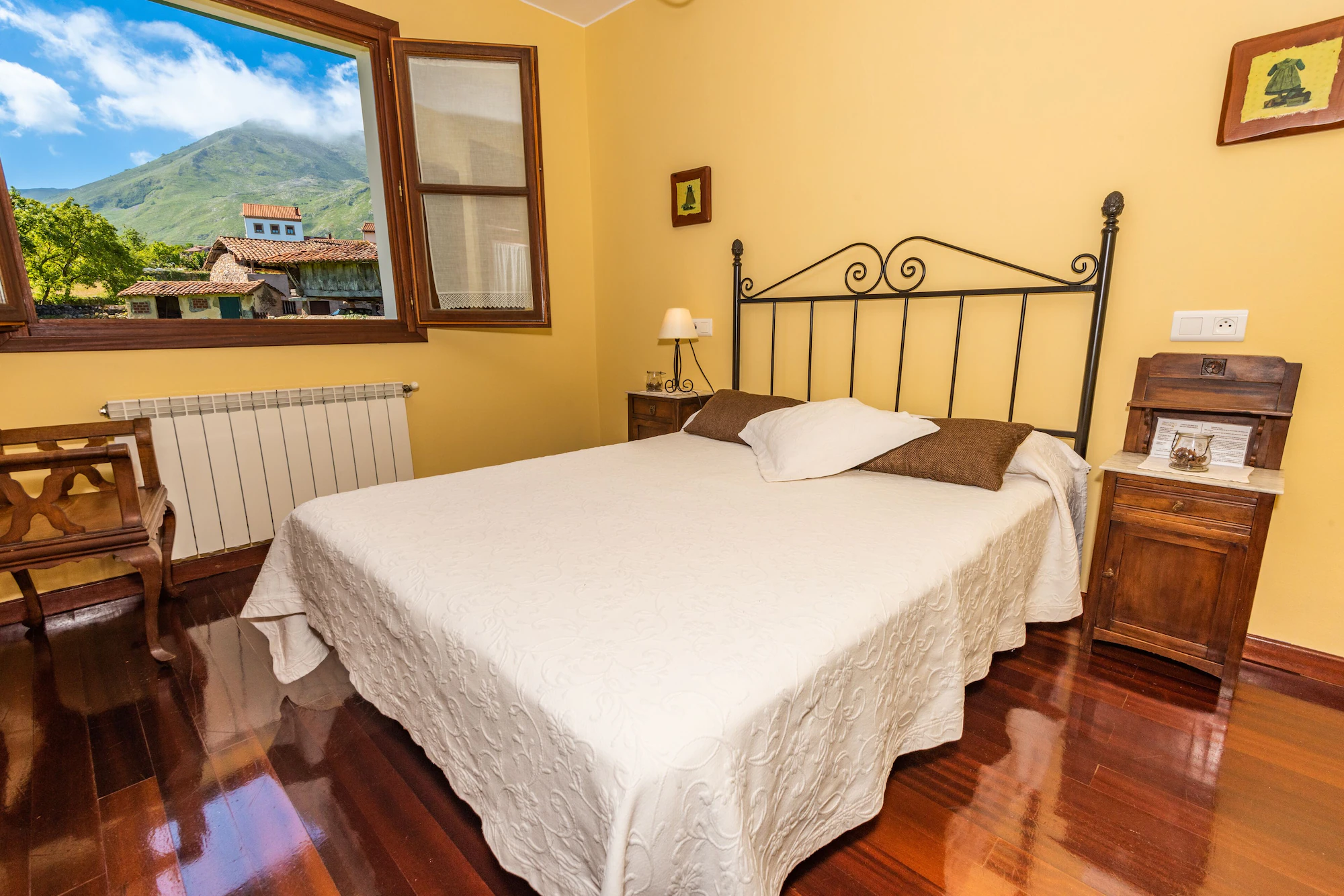 Standard Double room with garden view twin beds