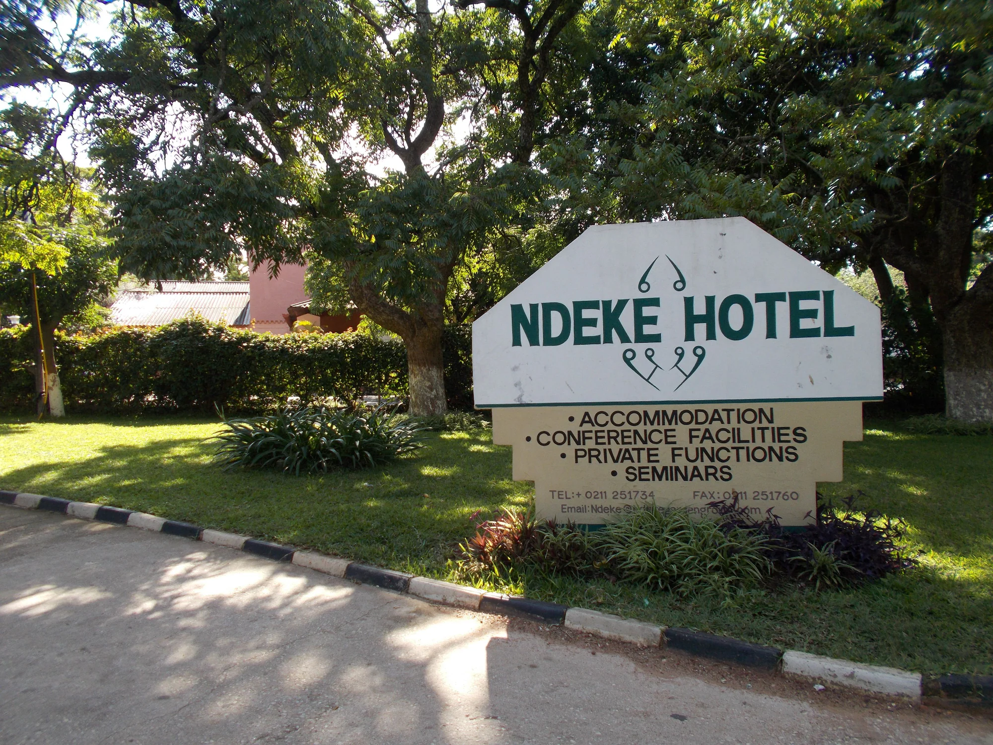 Ndeke Hotel exterior