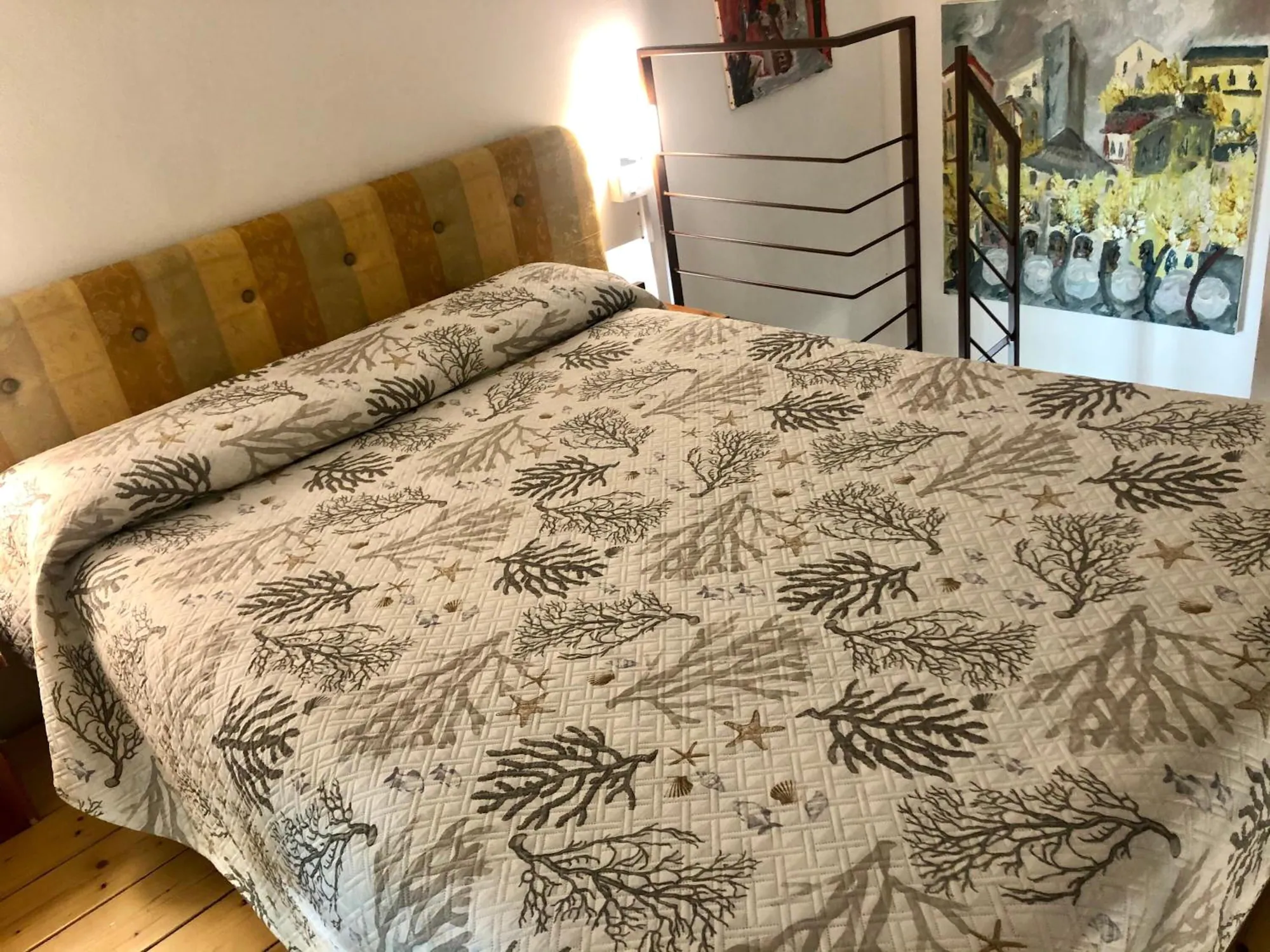 Deluxe Double room full double bed