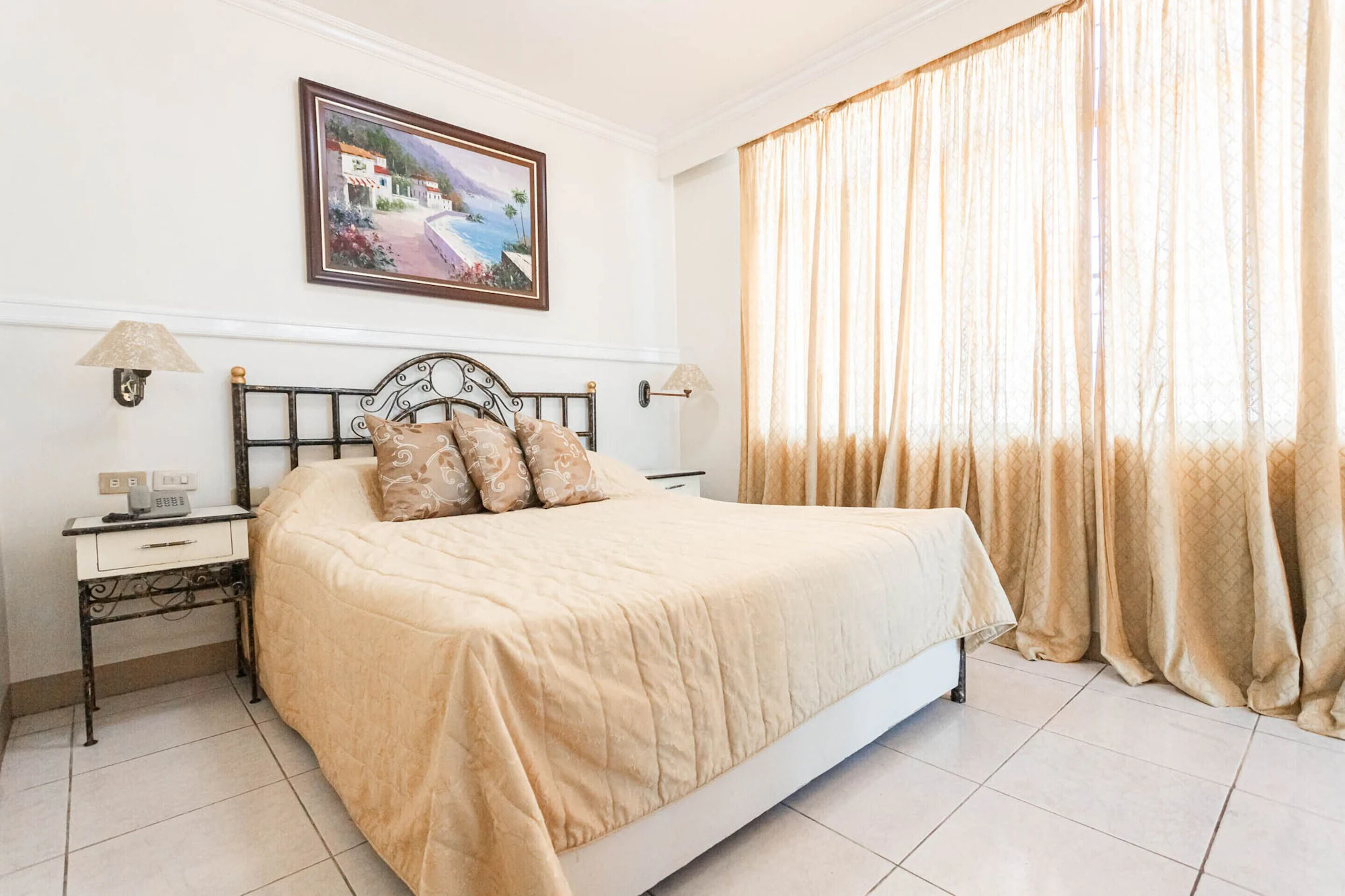 Executive Double room full double bed