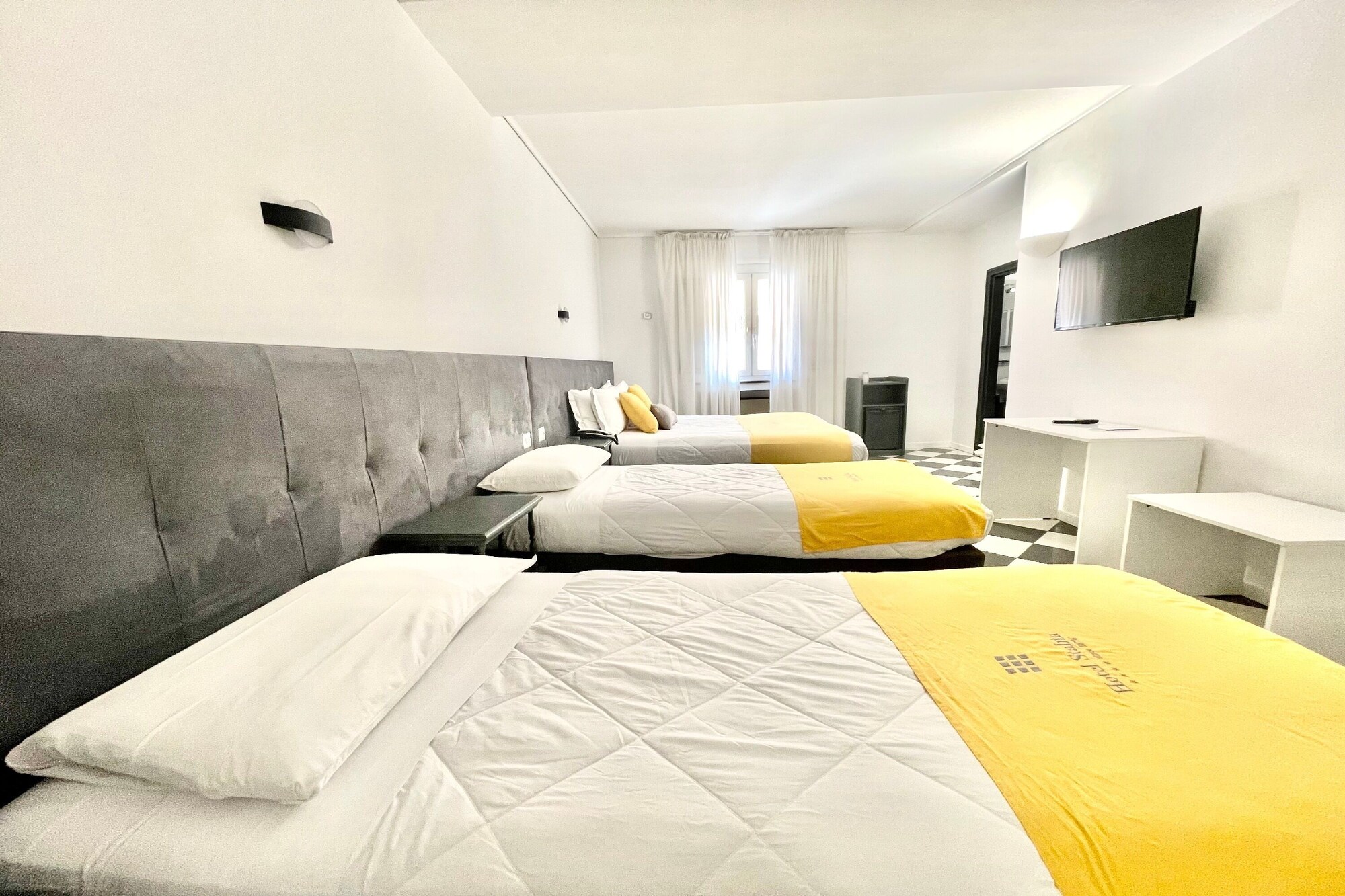 Double room full double bed