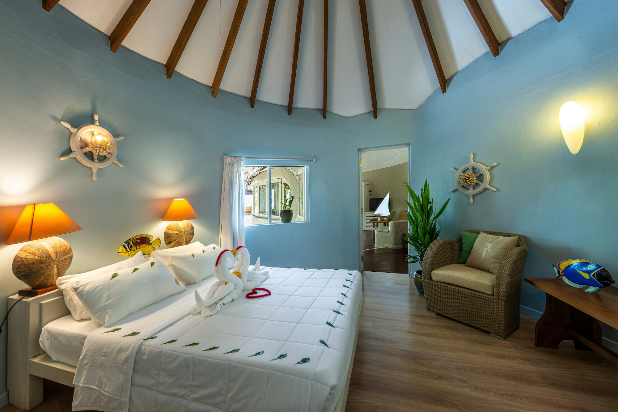 Deluxe Double Beach Villa full double bed