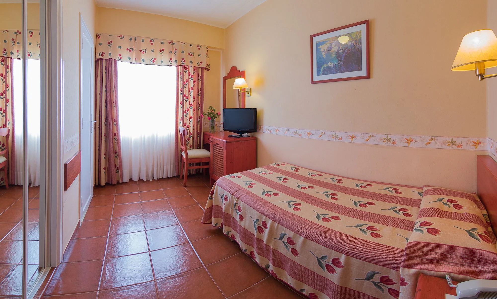 Double room with balcony twin beds