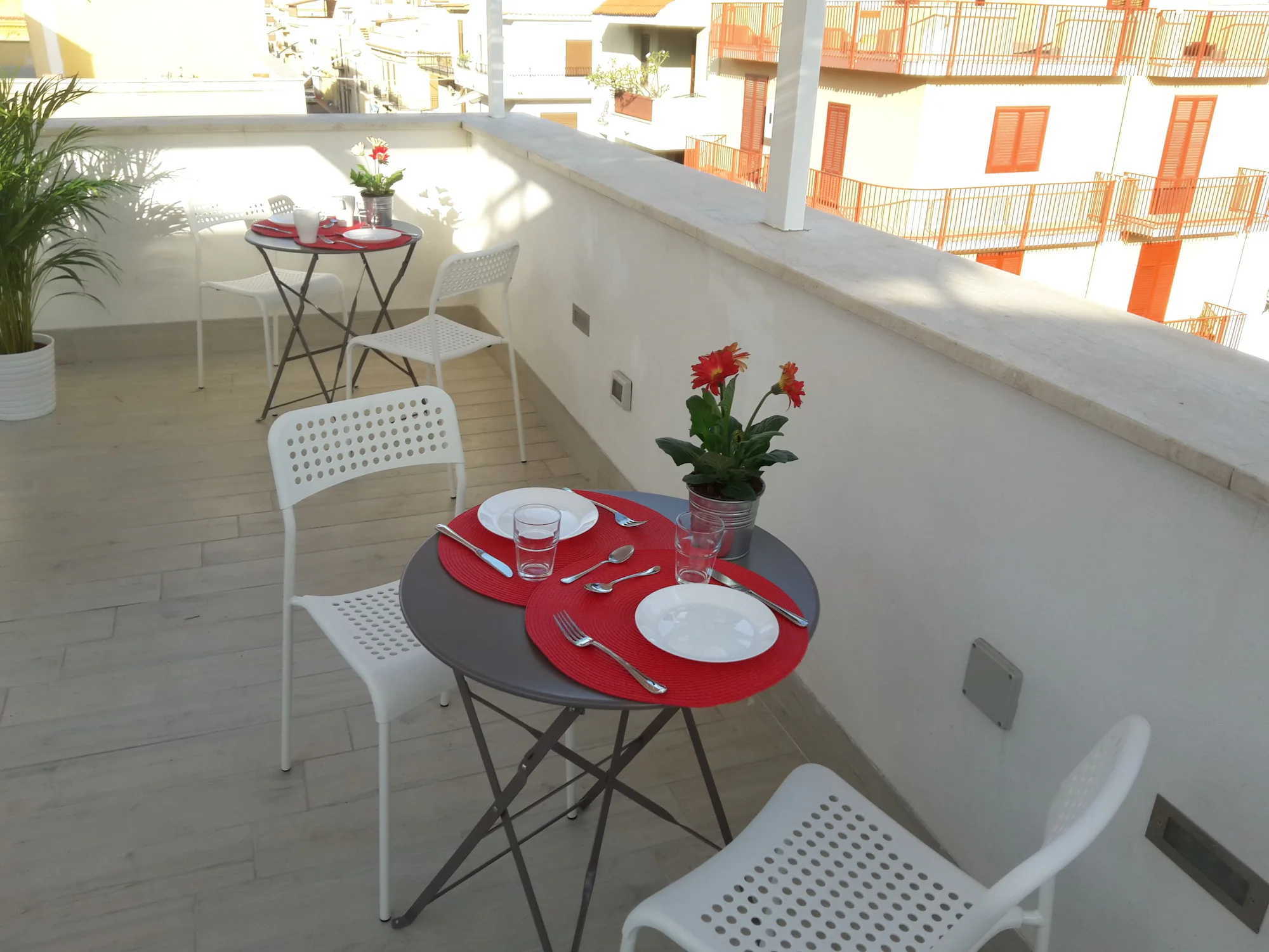 Deluxe Double room with partial sea view