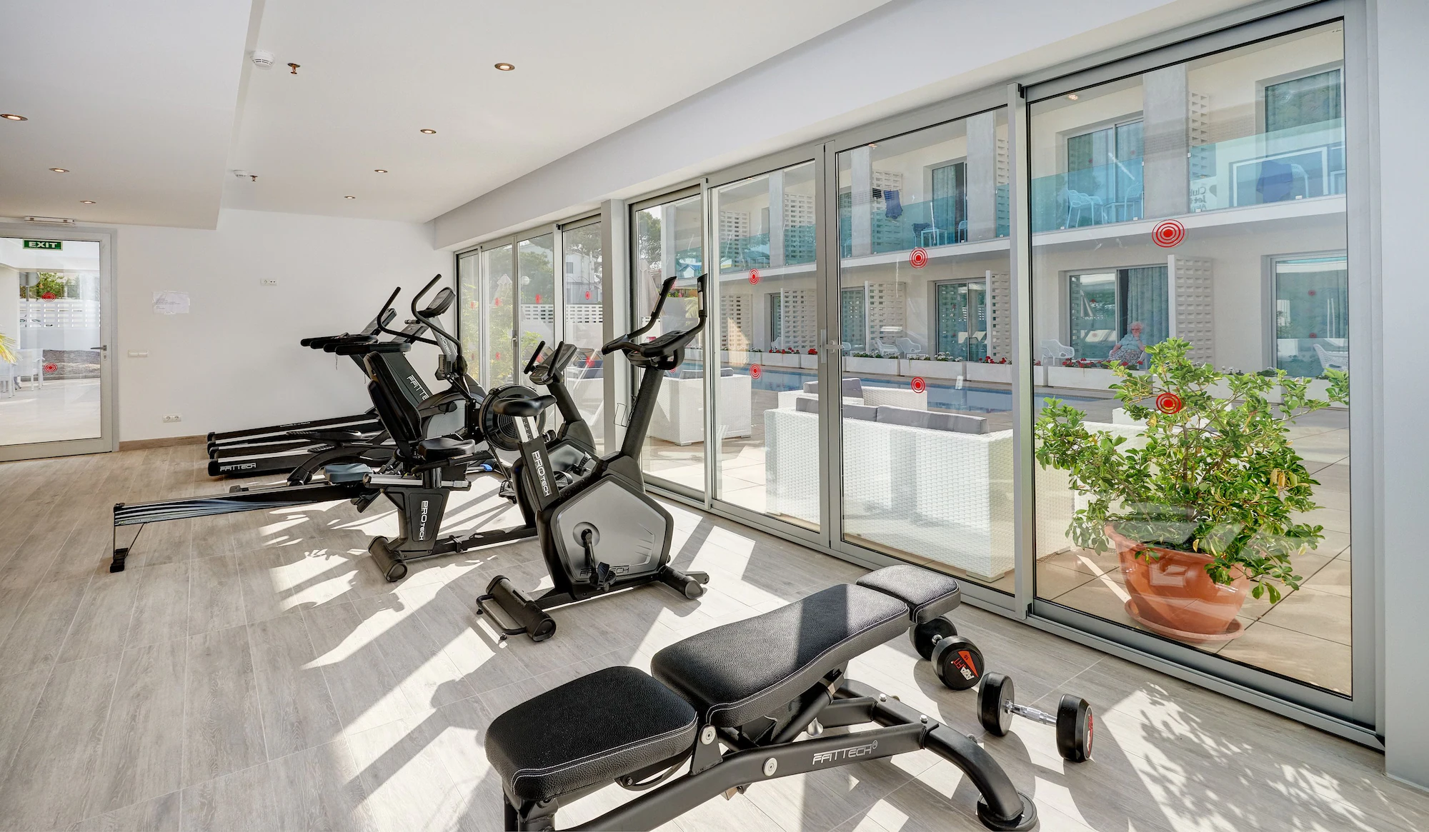1 Bedroom Standard Single room with sea view full double bed