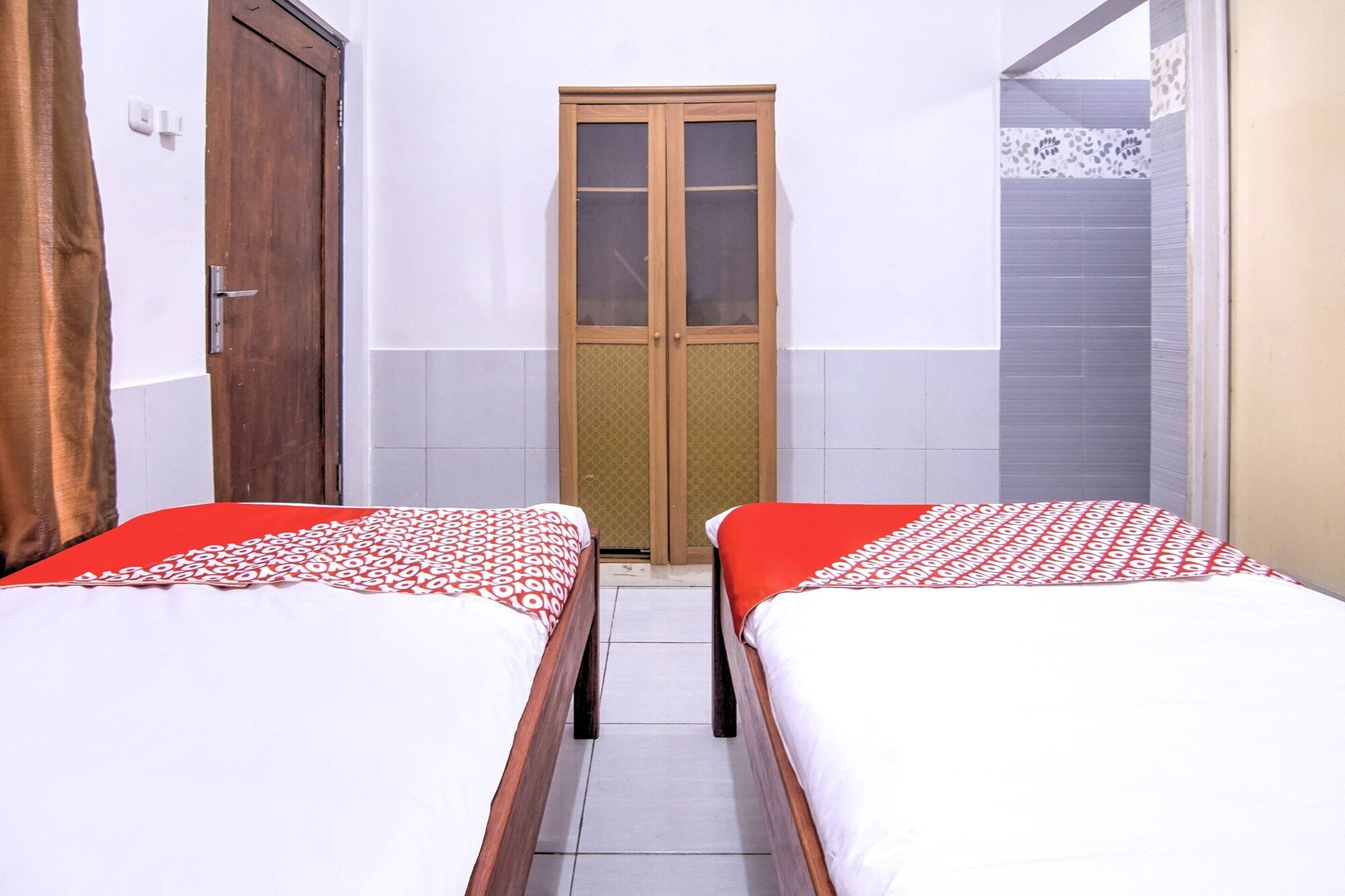 OYO 3317 Maju Jaya Homestay Syariah exterior