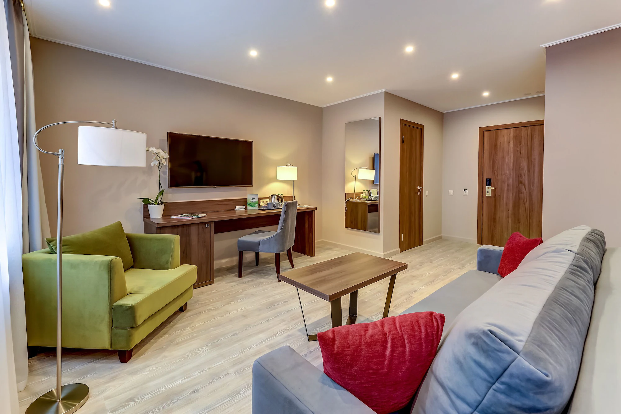 2-room Standard Double room full double bed