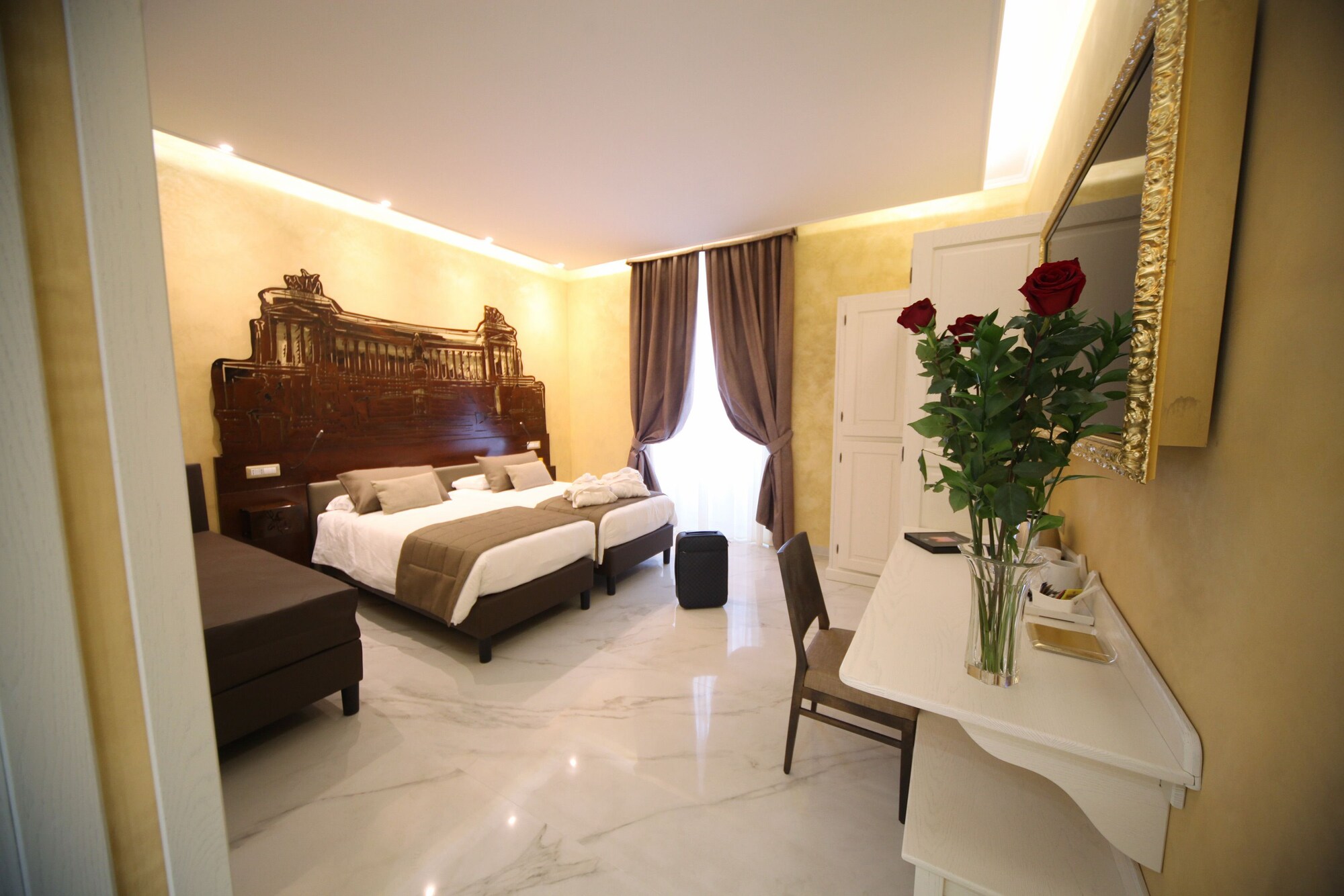 2 Bedrooms Executive Quadruple Suite