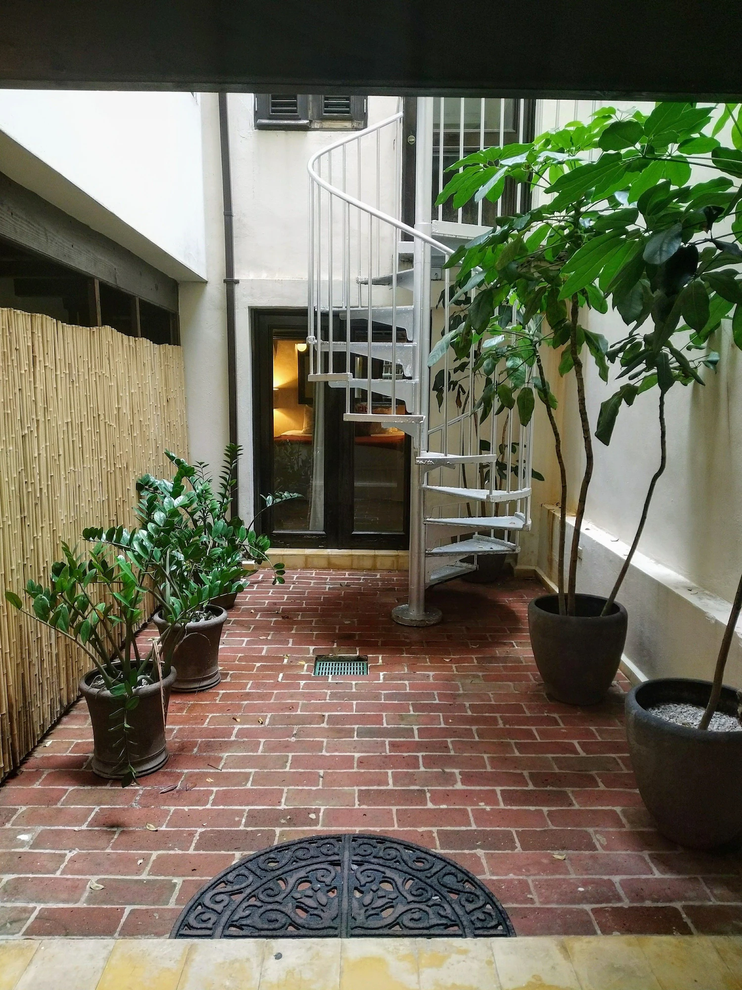 2 Bedrooms Deluxe Double Suite