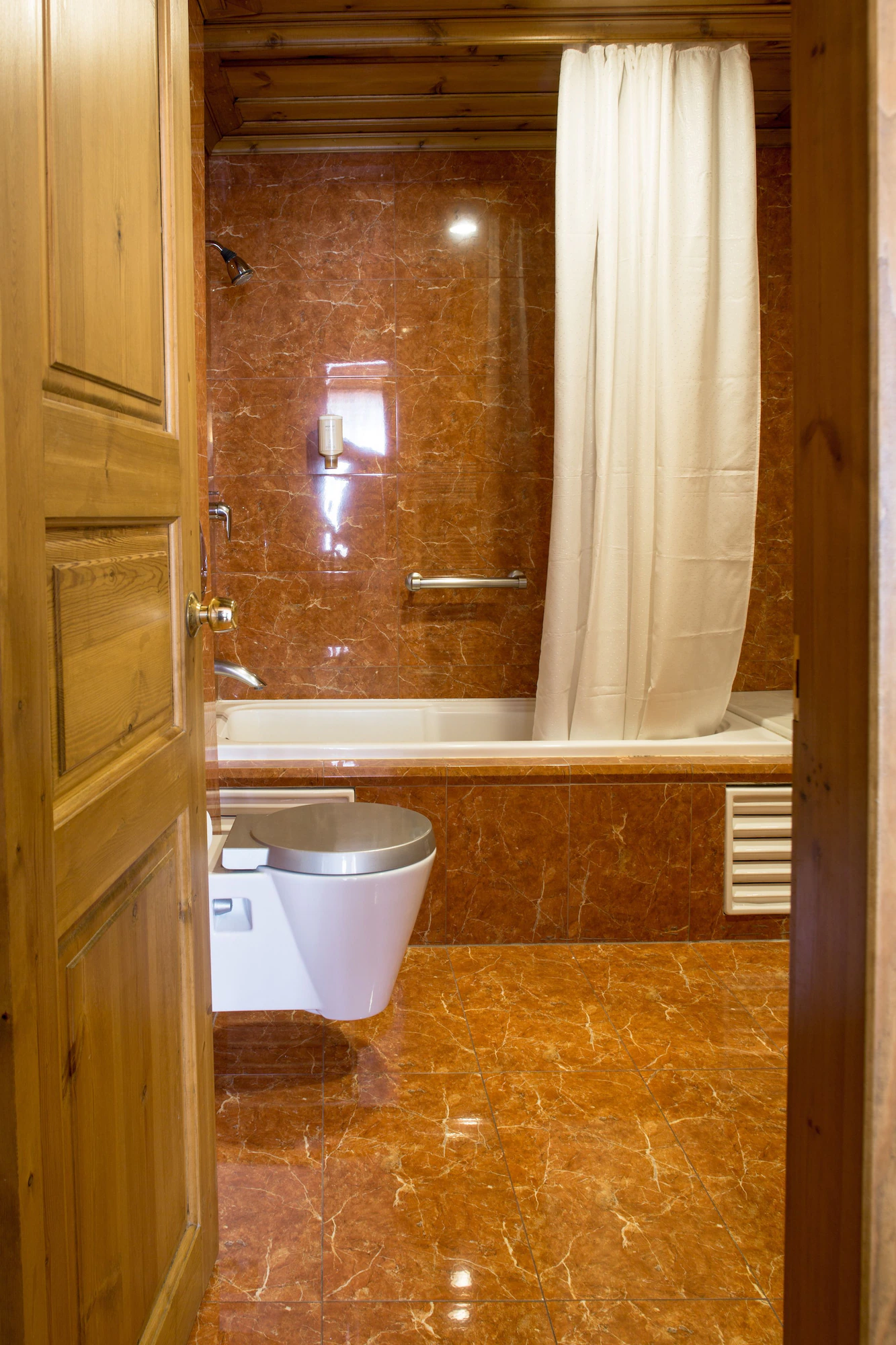 Deluxe Single room full double bed
