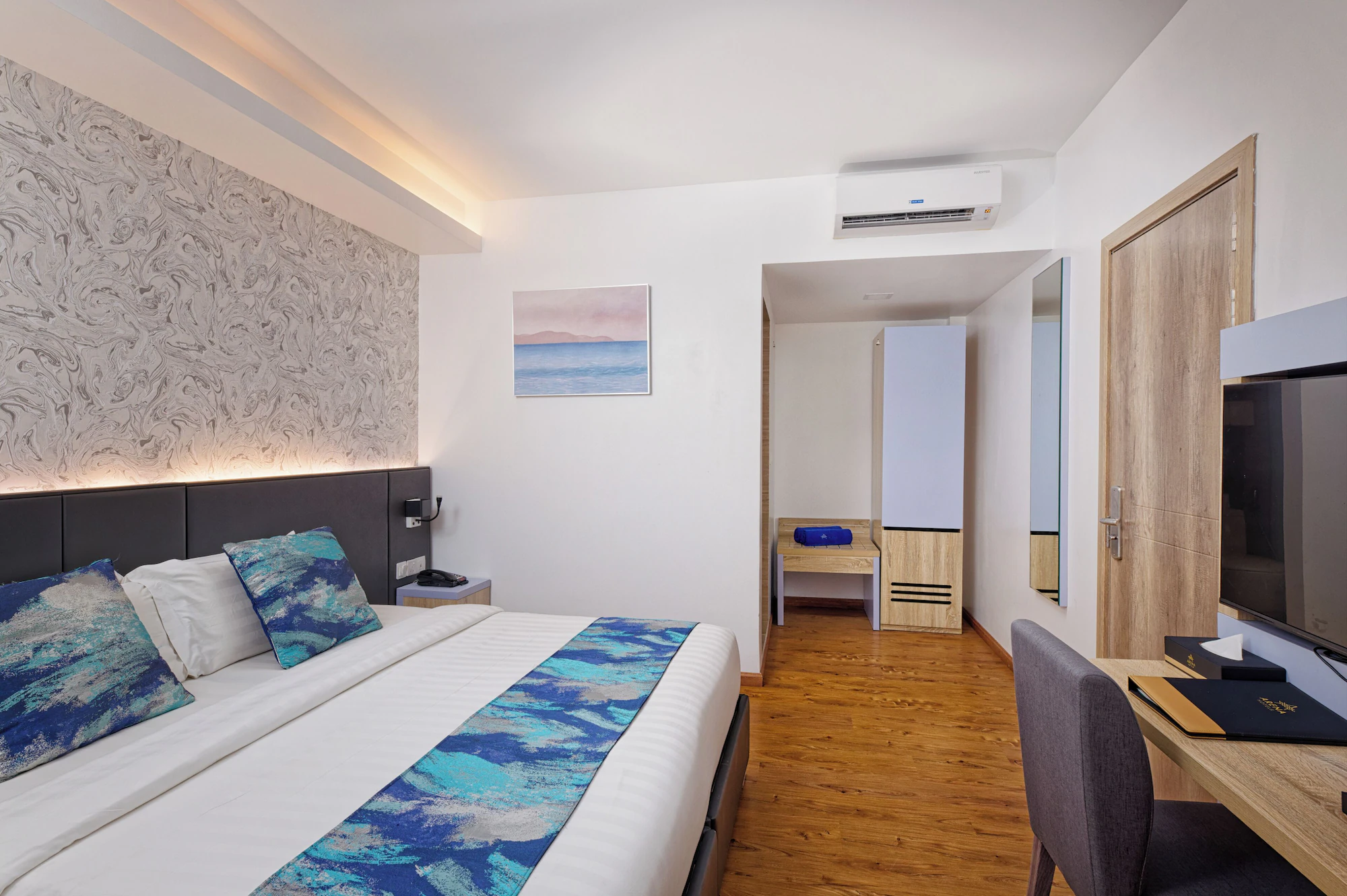 Deluxe Single room with balcony