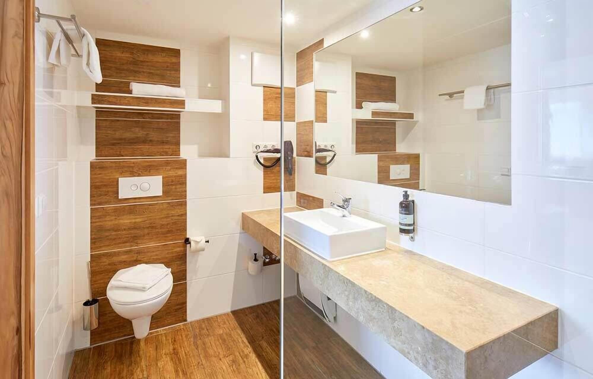 Premier Inn Lindau — photo 56