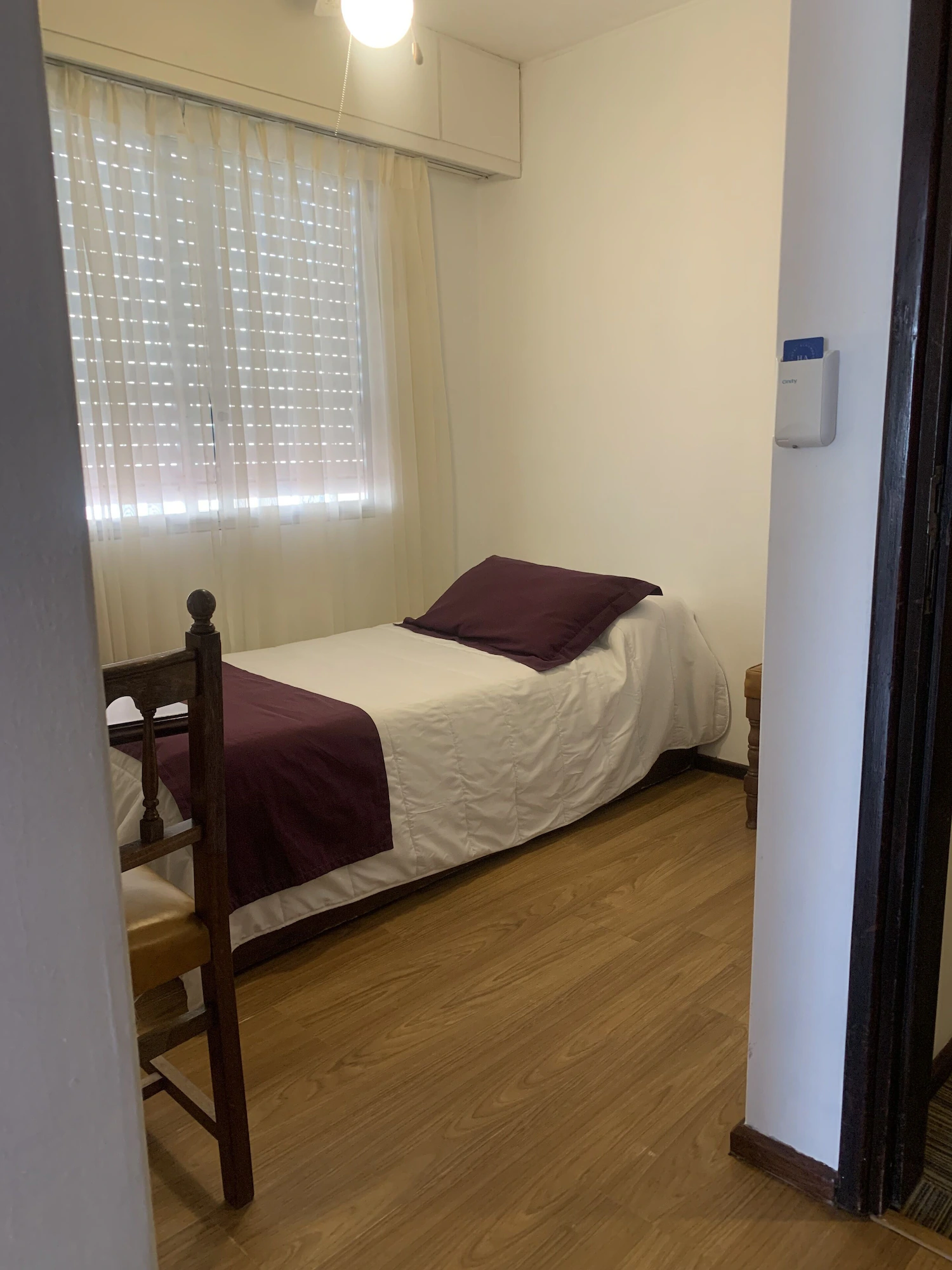 Double Suite full double bed