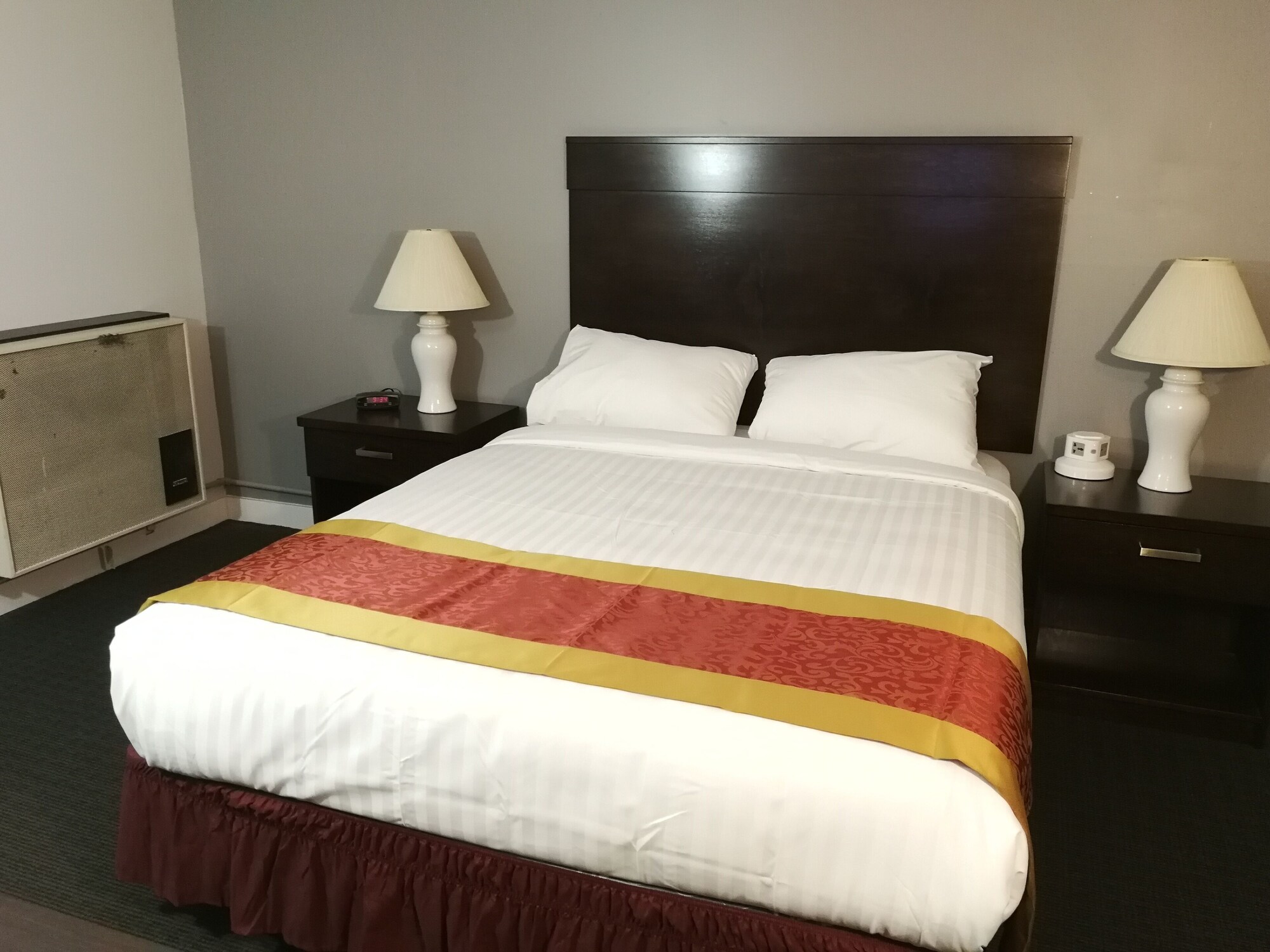 Standard Quadruple room twin beds
