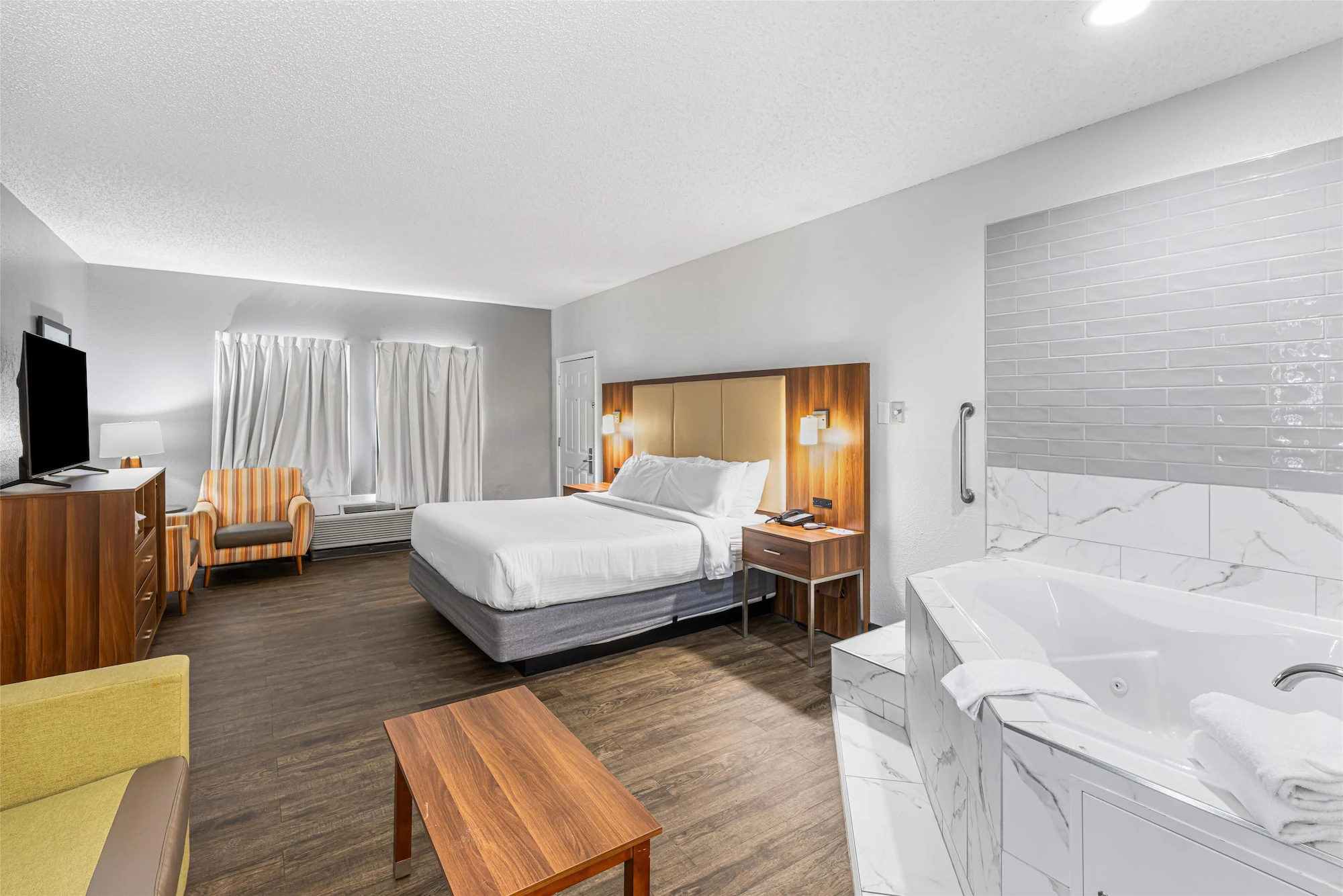 Surestay Hotel By Best Western Helen Downtown - Helen, GA