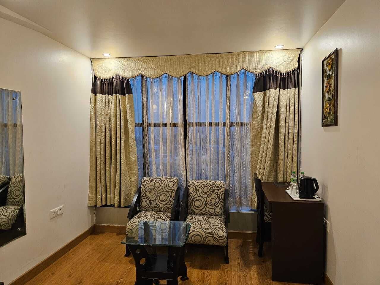 Deluxe Single room