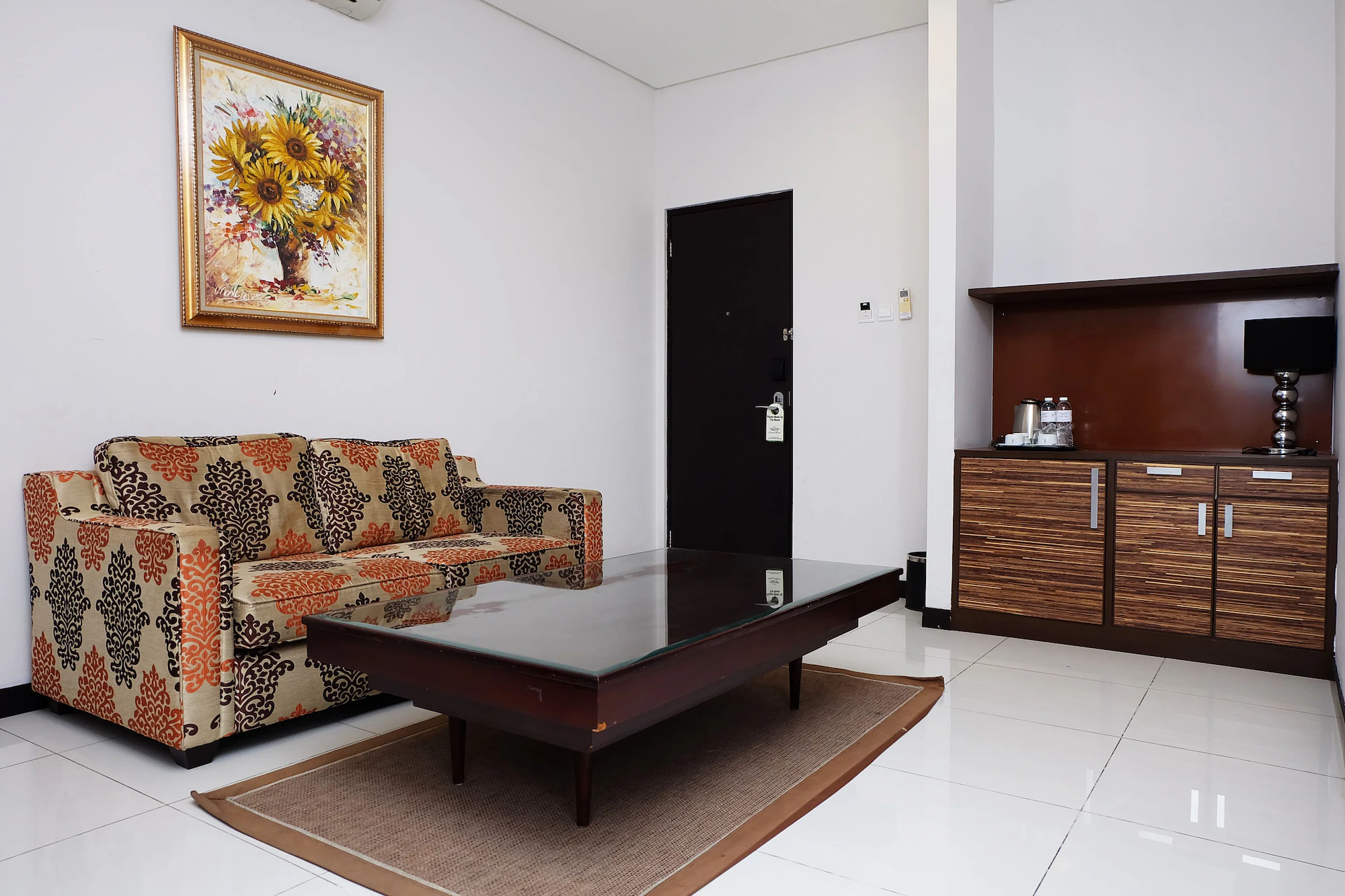 Business Double room full double bed