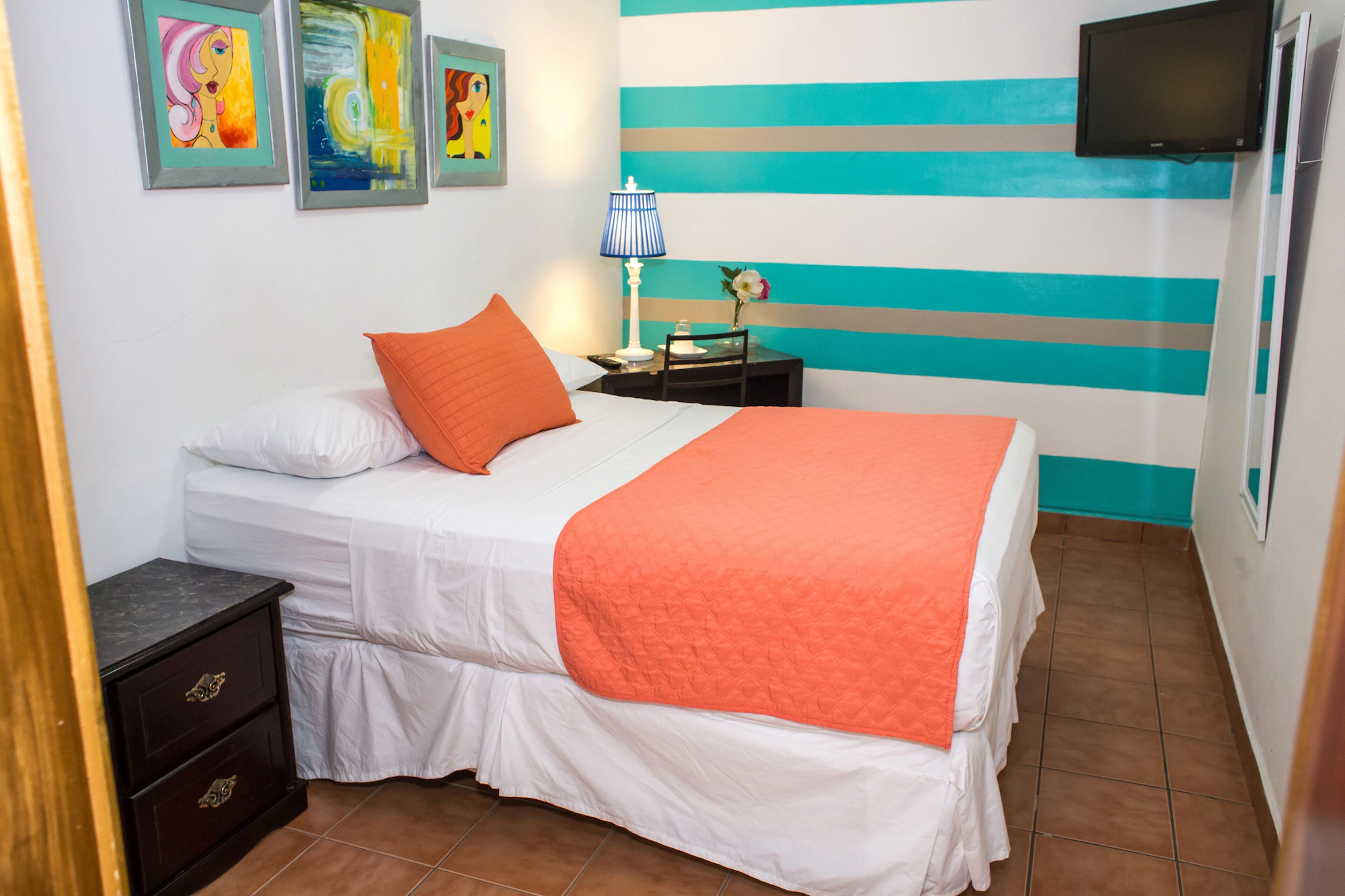 Deluxe Single room