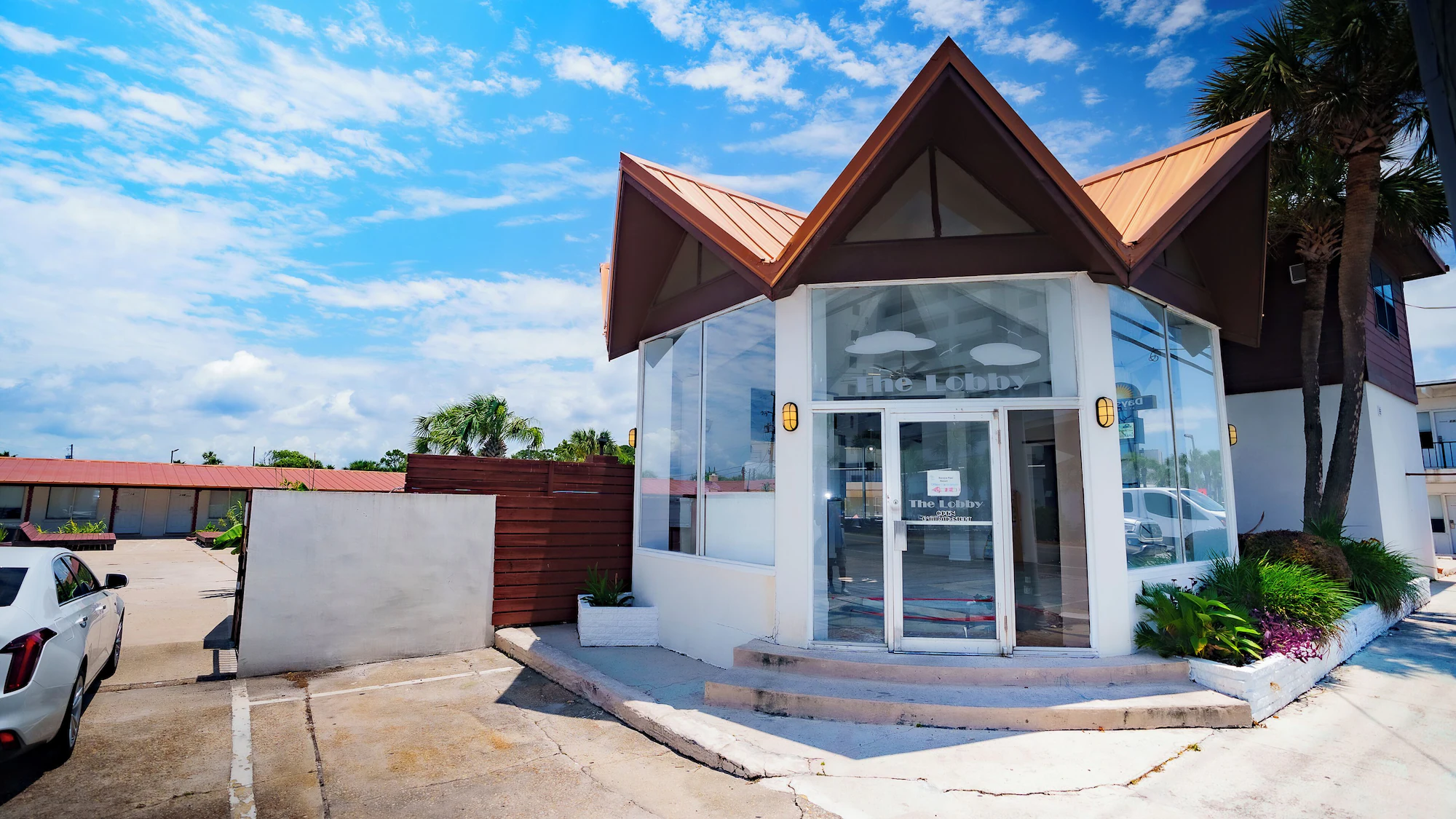 Banana Peel Lodge - Panama City Beach