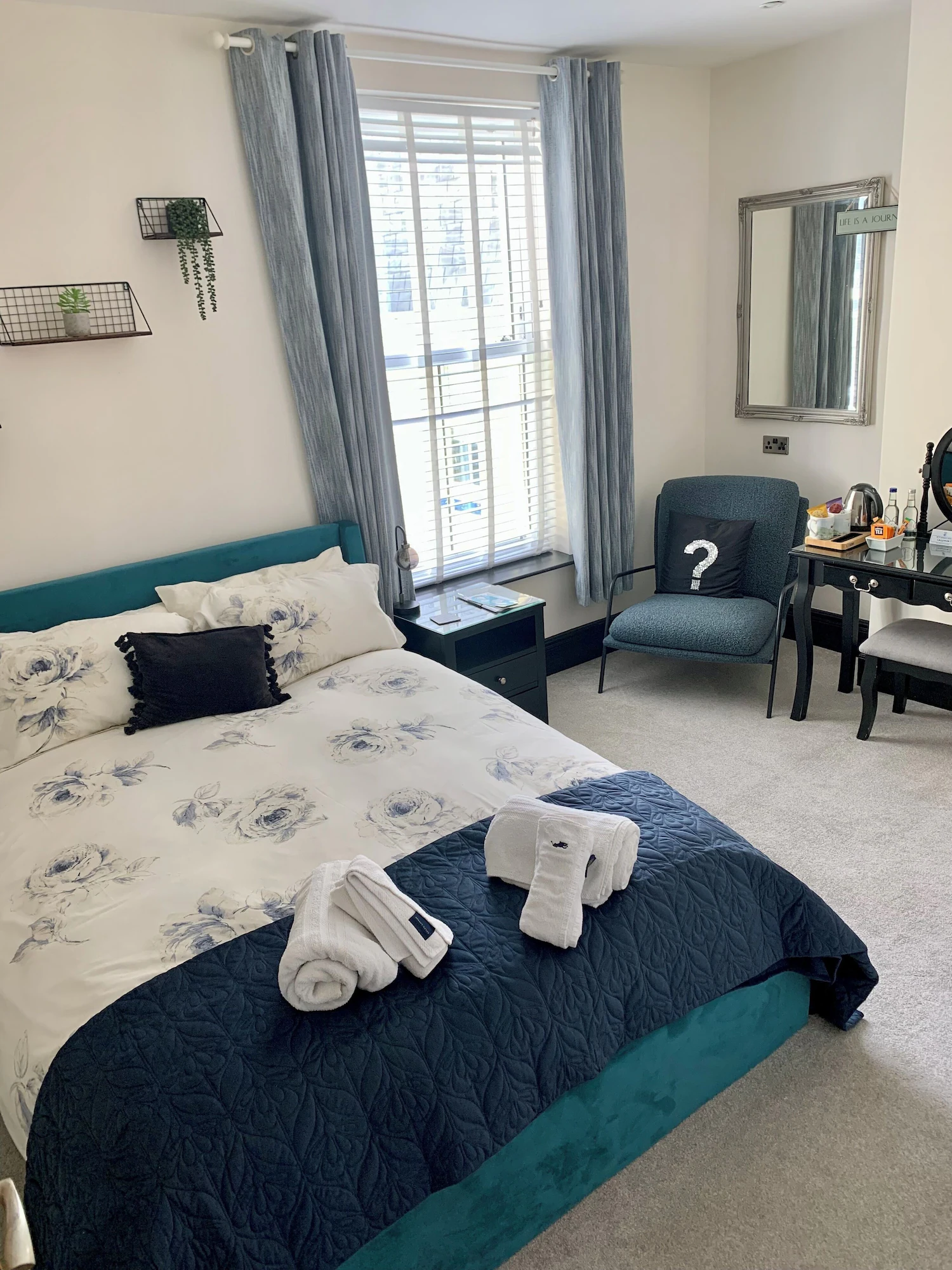 Deluxe Double room full double bed