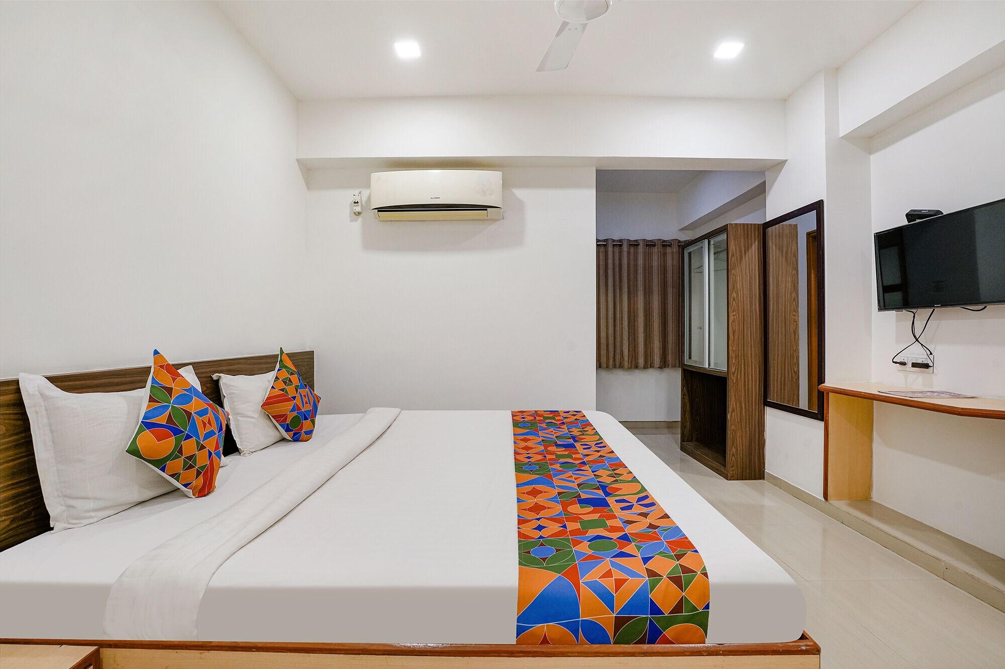 Business Quadruple room