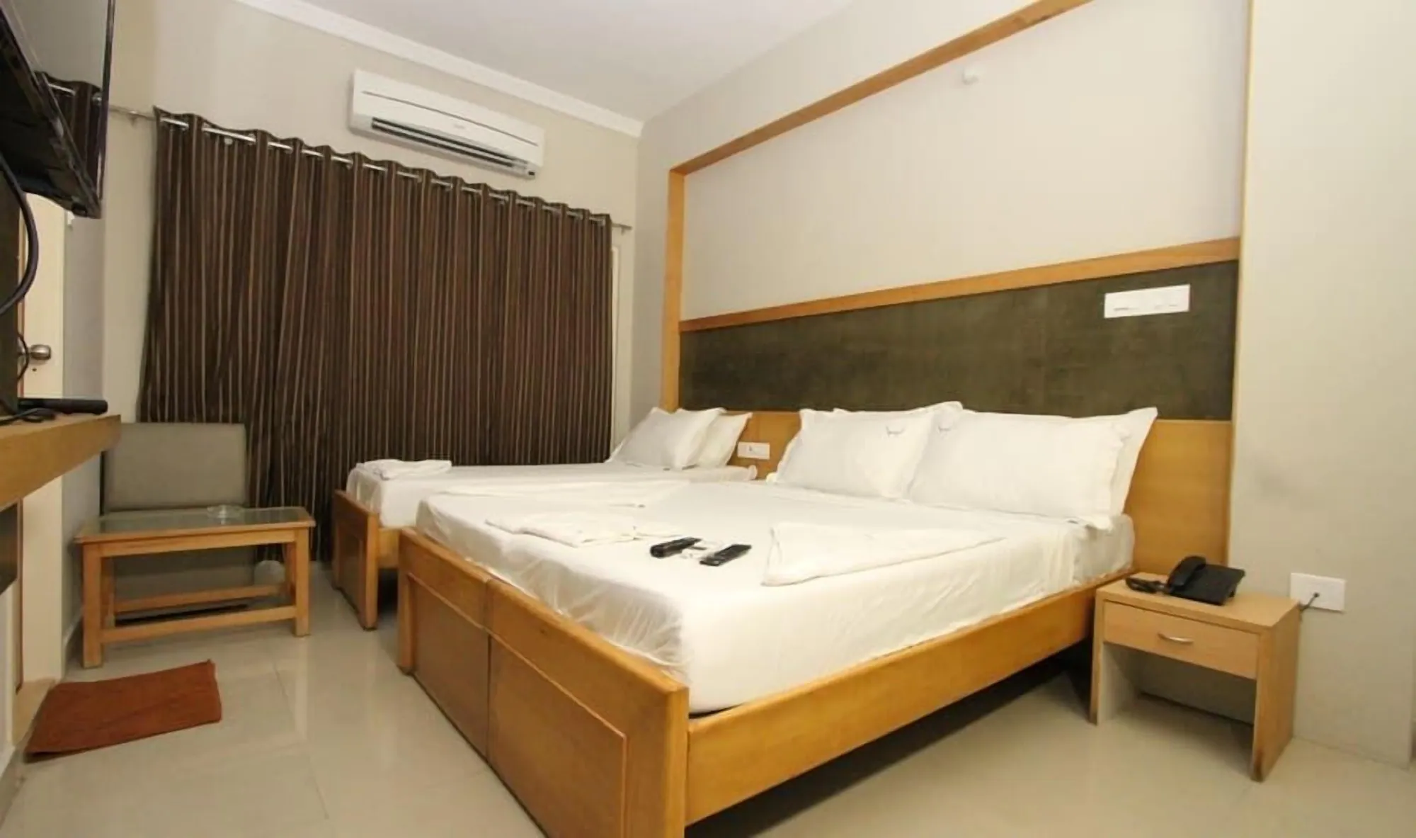 Economy Double room full double bed