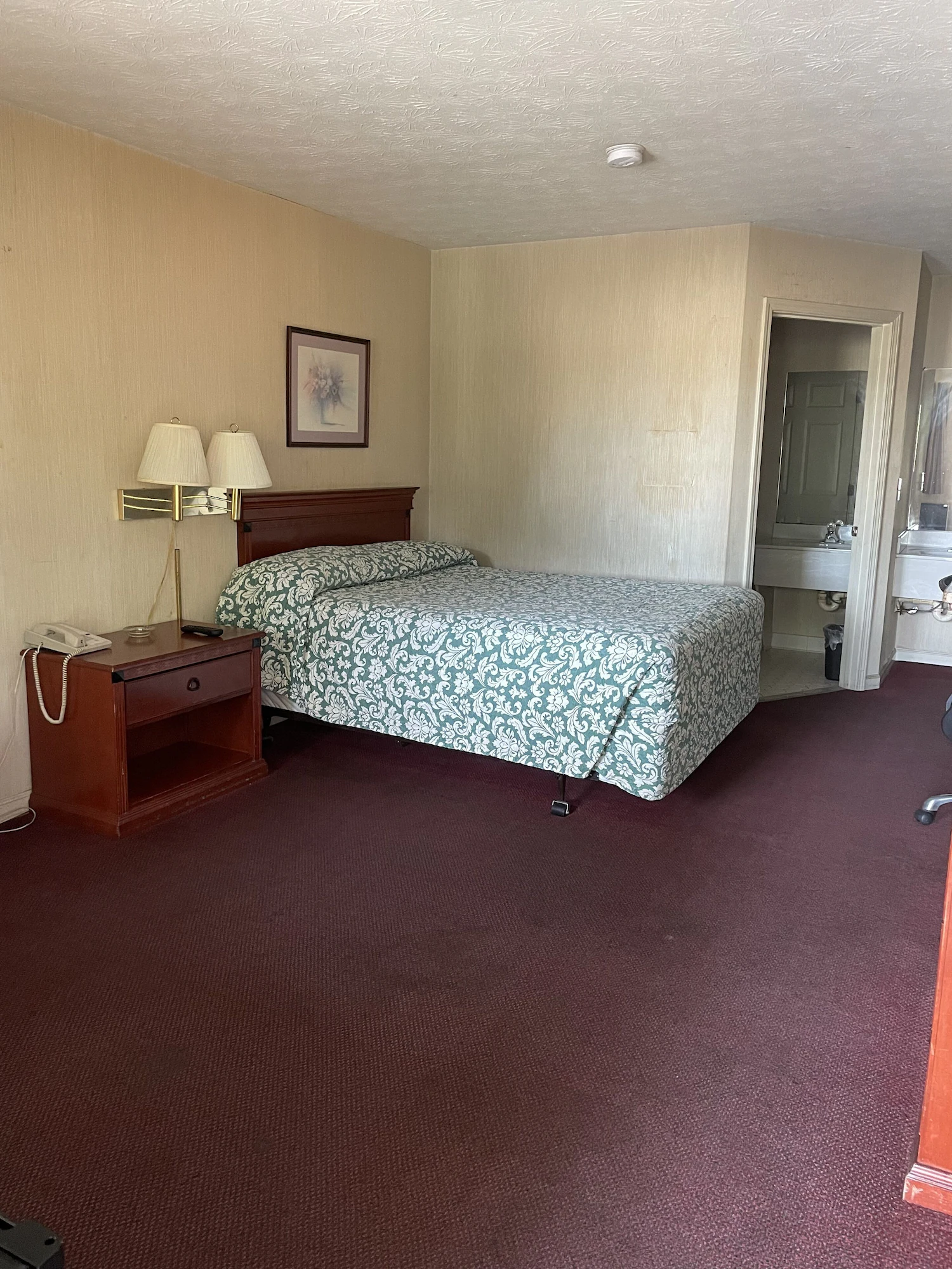 Deluxe Double room full double bed