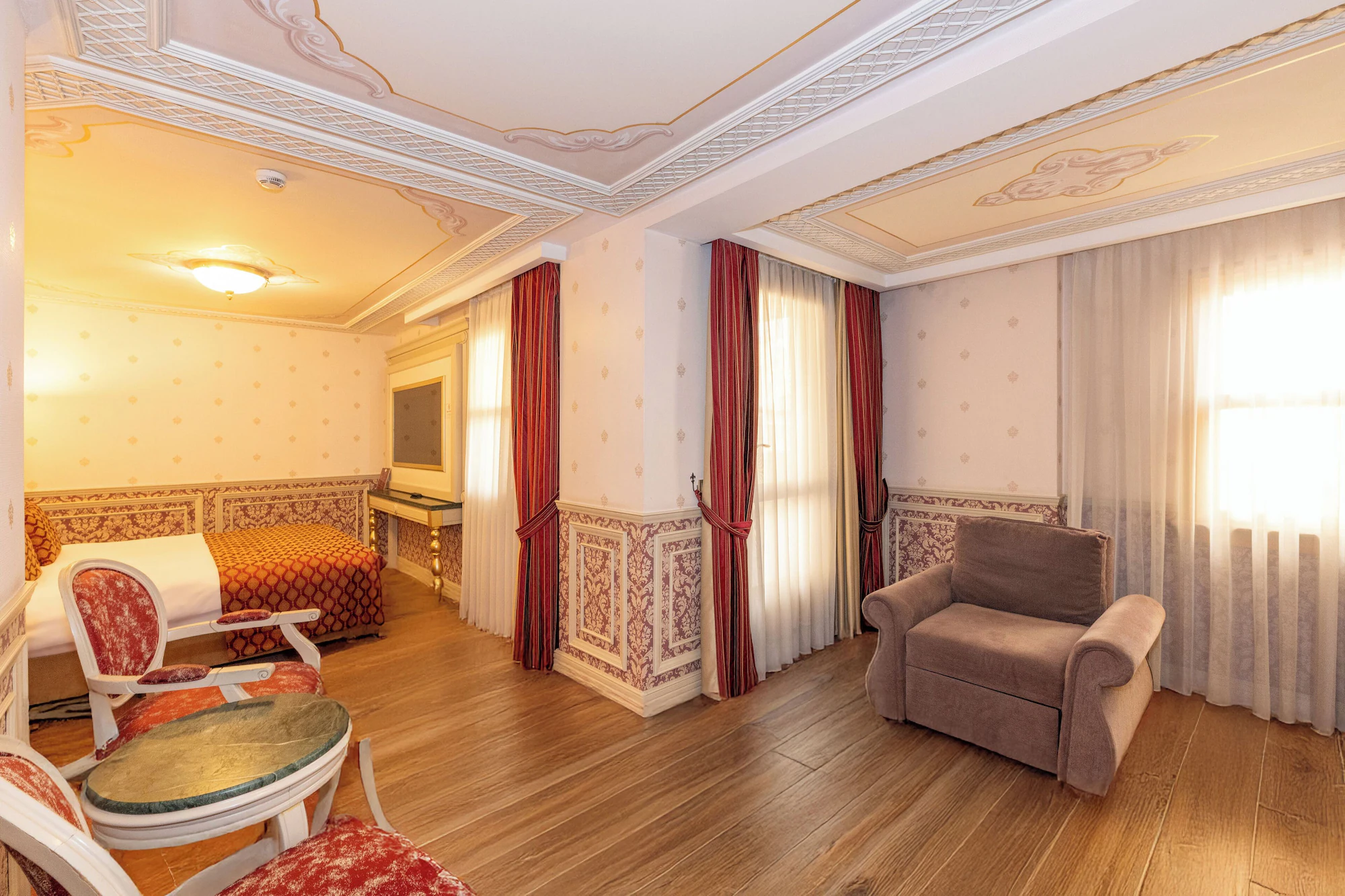 Meserret Palace Hotel - Special Category — photo 93