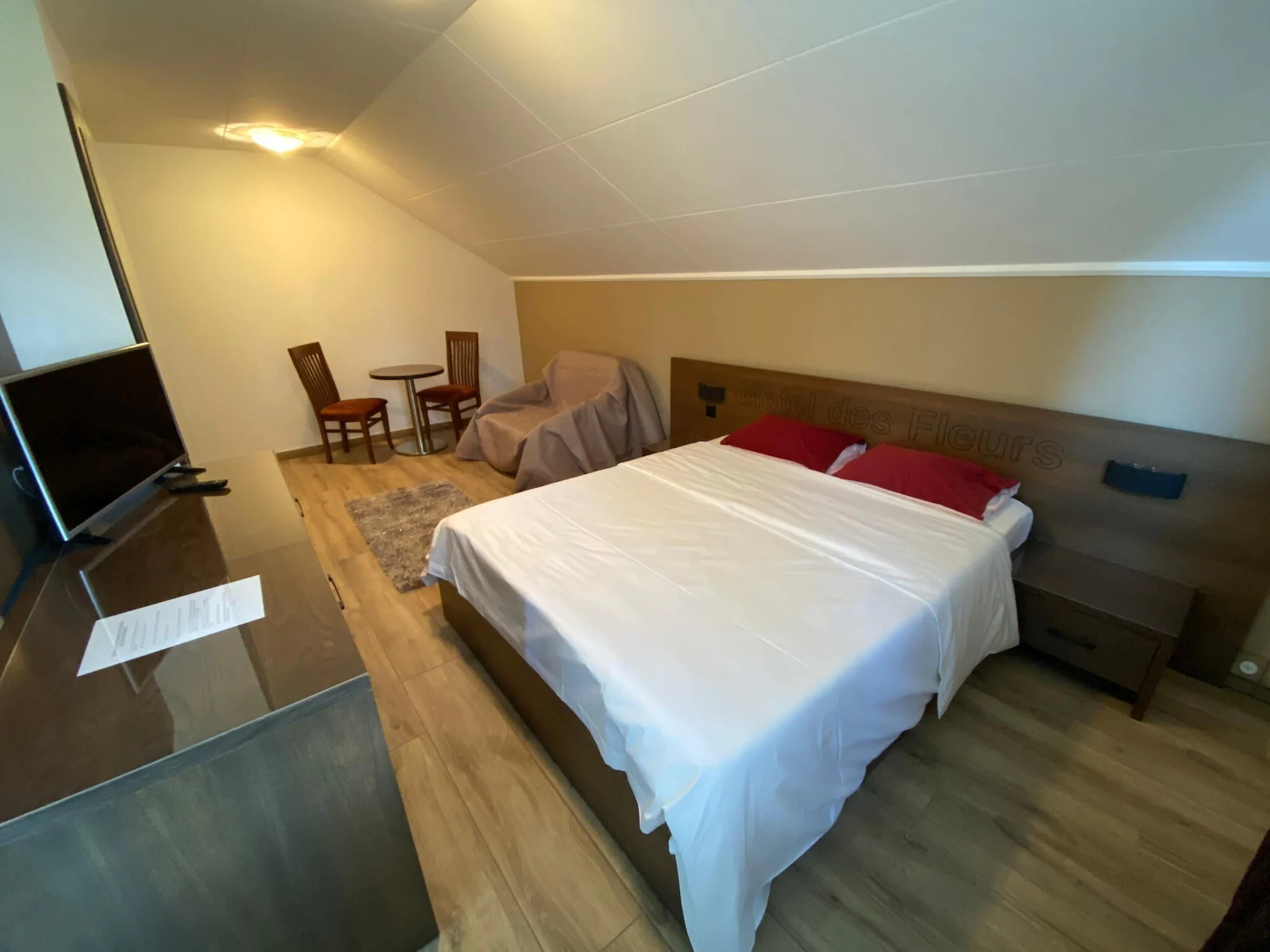 Superior Double room full double bed