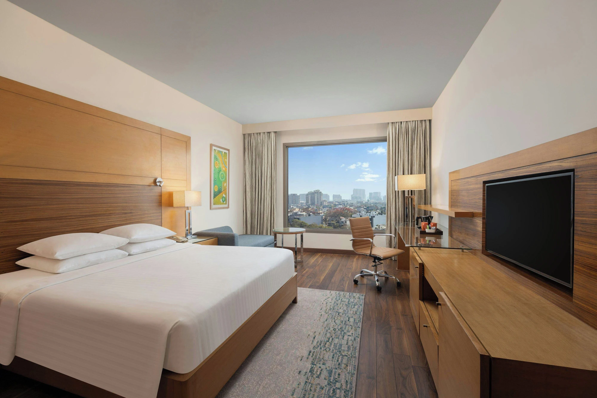1 Bedroom Executive Single Suite full double bed