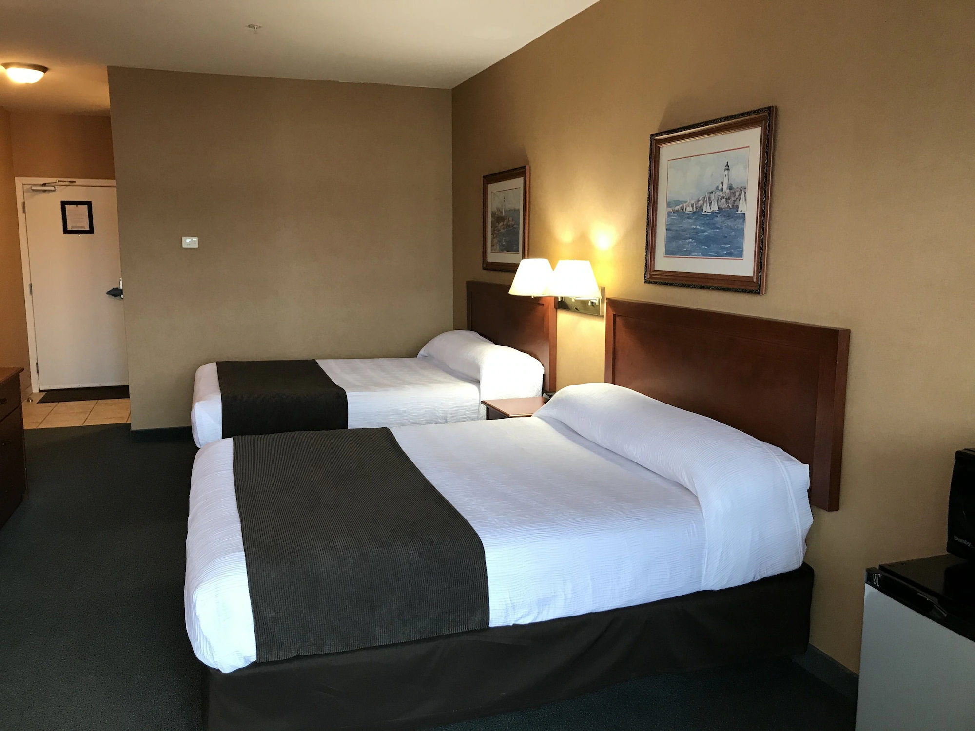Deluxe Double room with ocean view full double bed