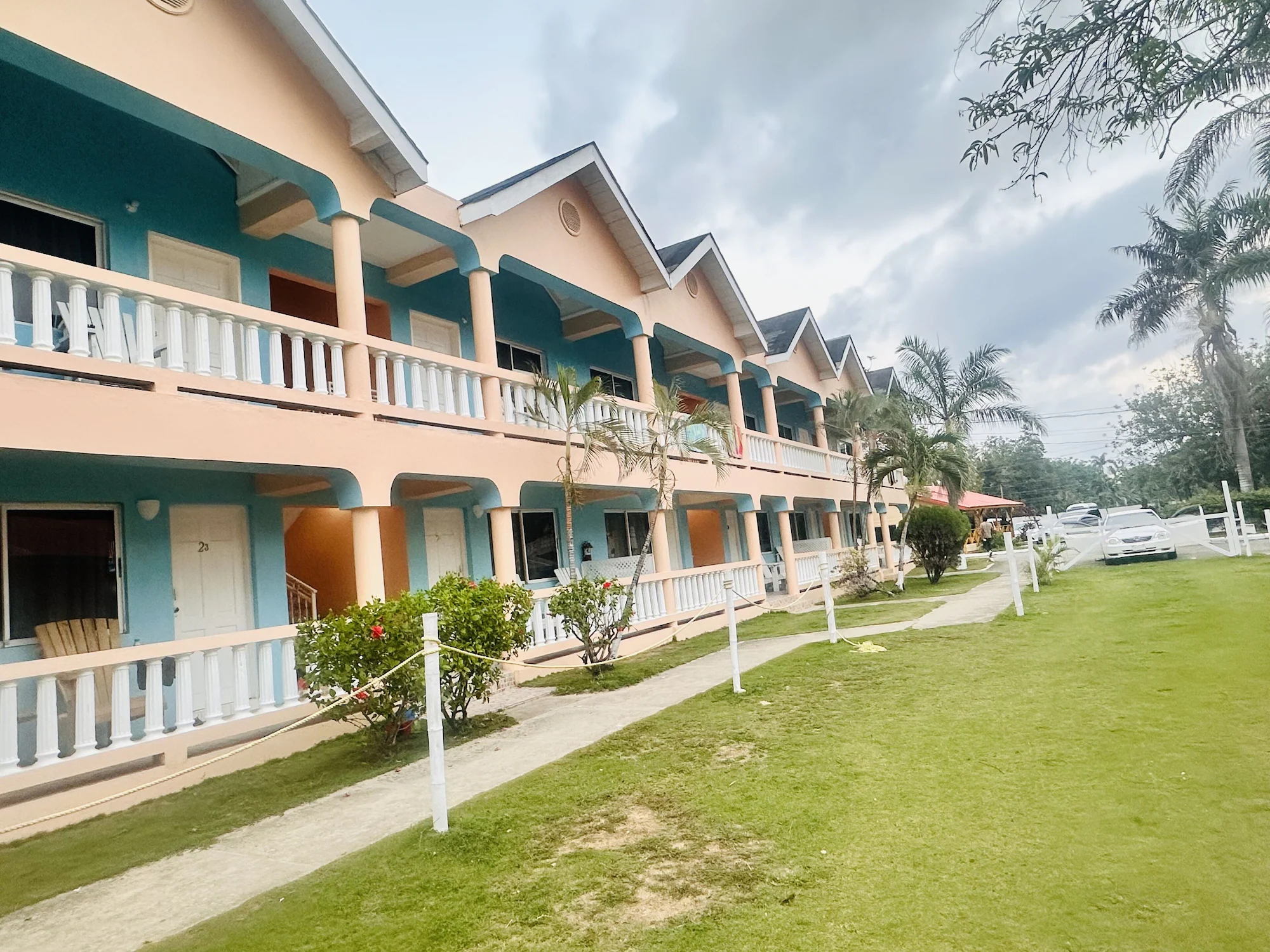 Jamaica Tamboo Resort exterior