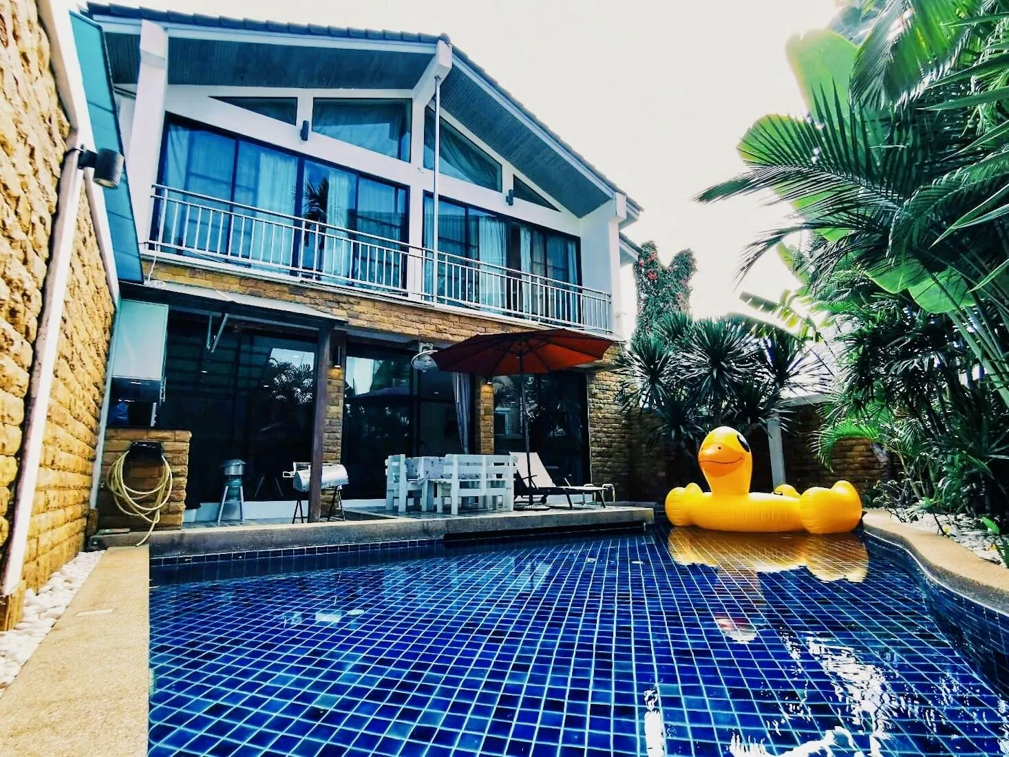 Single Villa full double bed