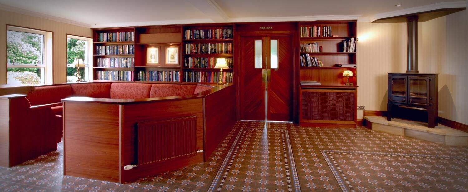 Compact Double room twin beds