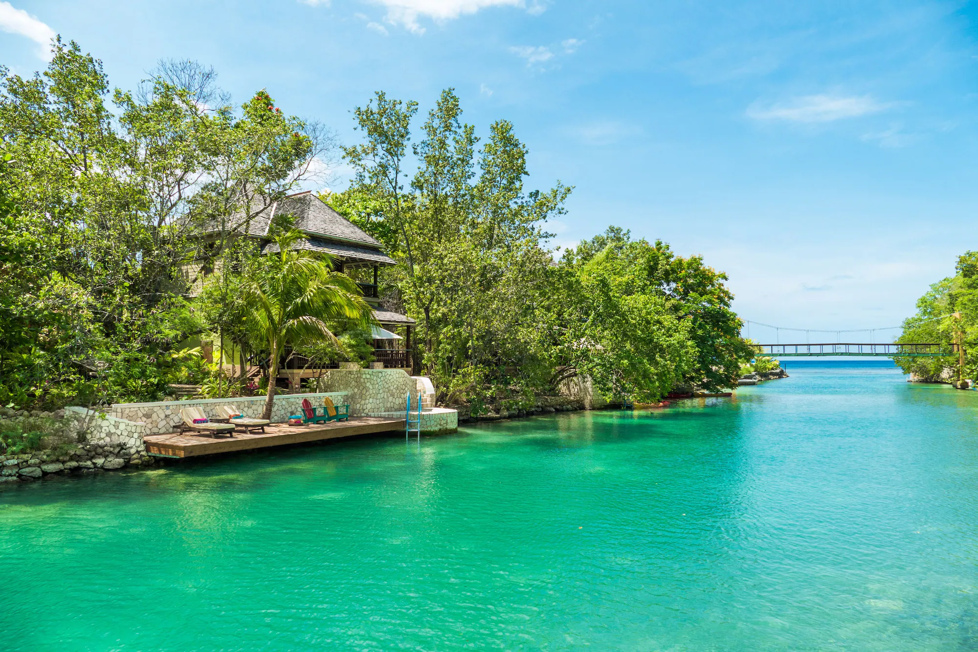 1 Bedroom Lagoon Double Villa full double bed