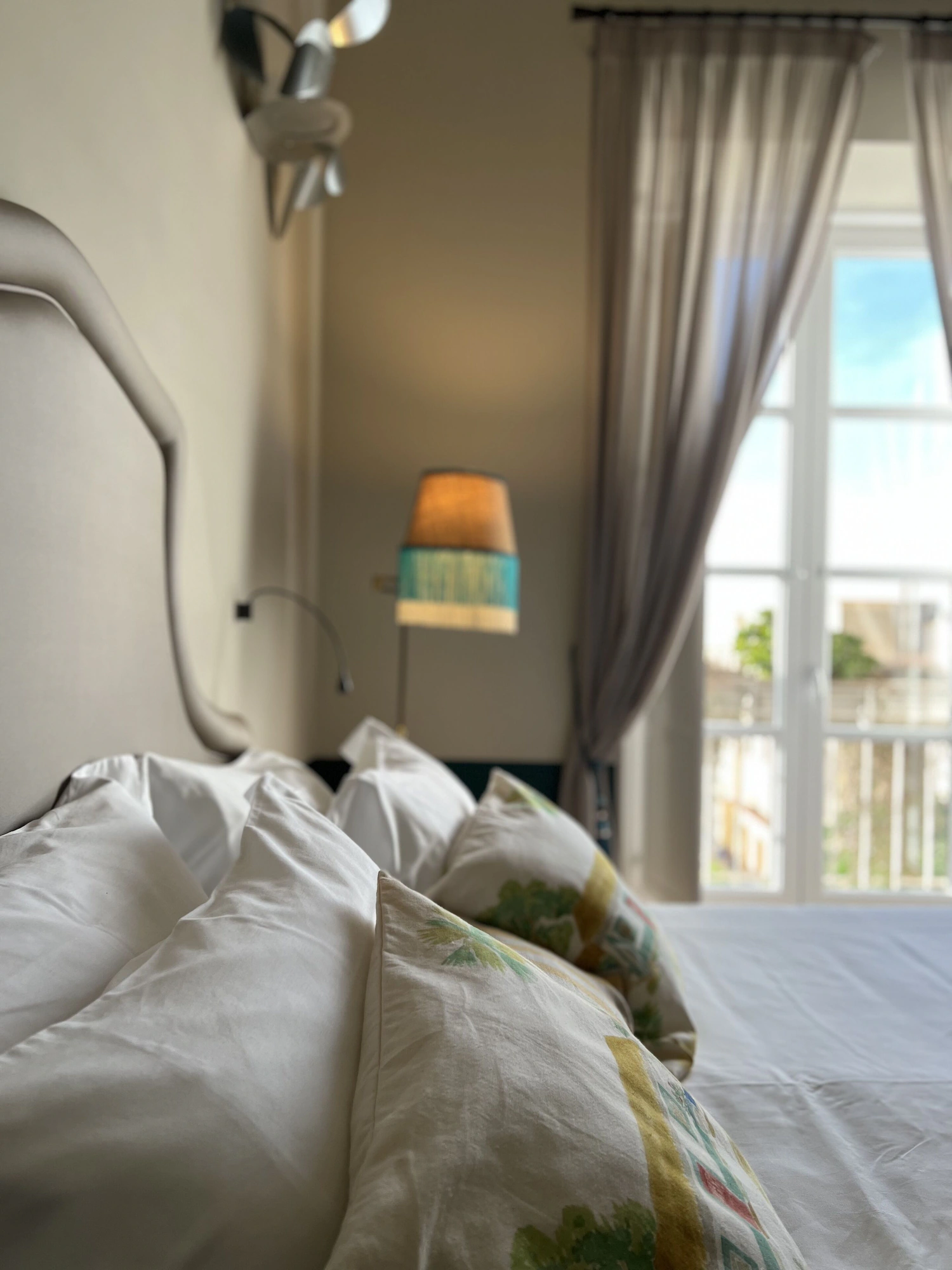 Classic Single room full double bed
