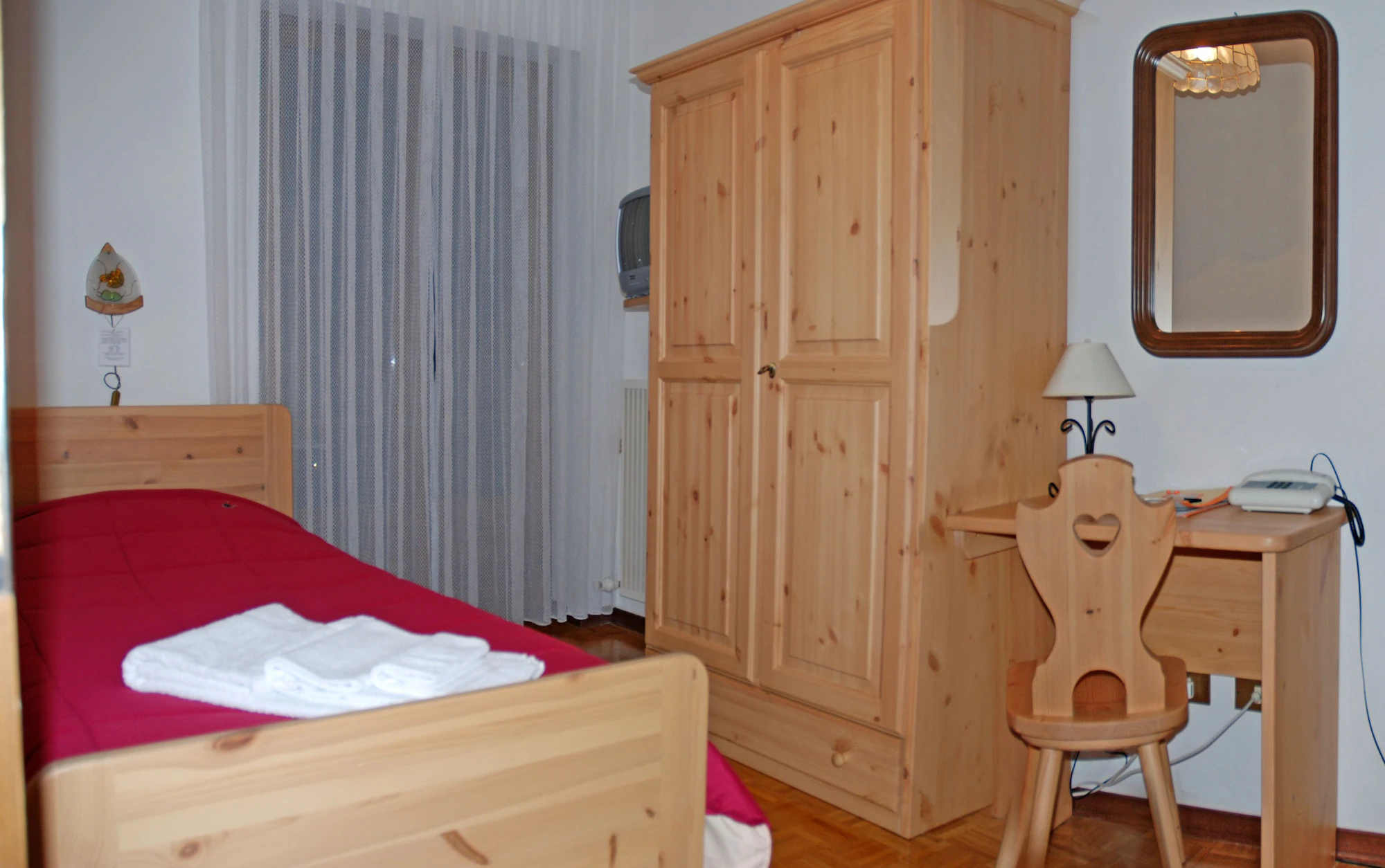 Standard Double room with balcony full double bed