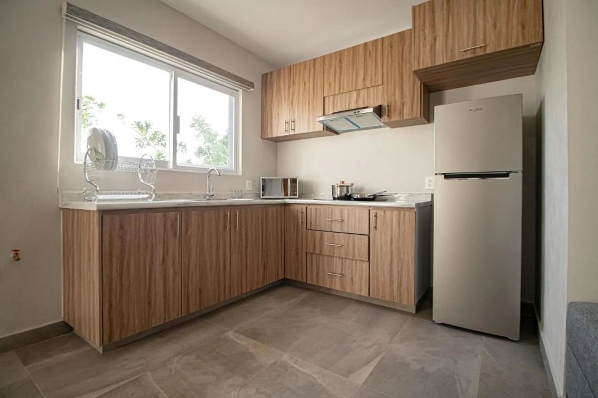 Deluxe Double room with balcony full double bed