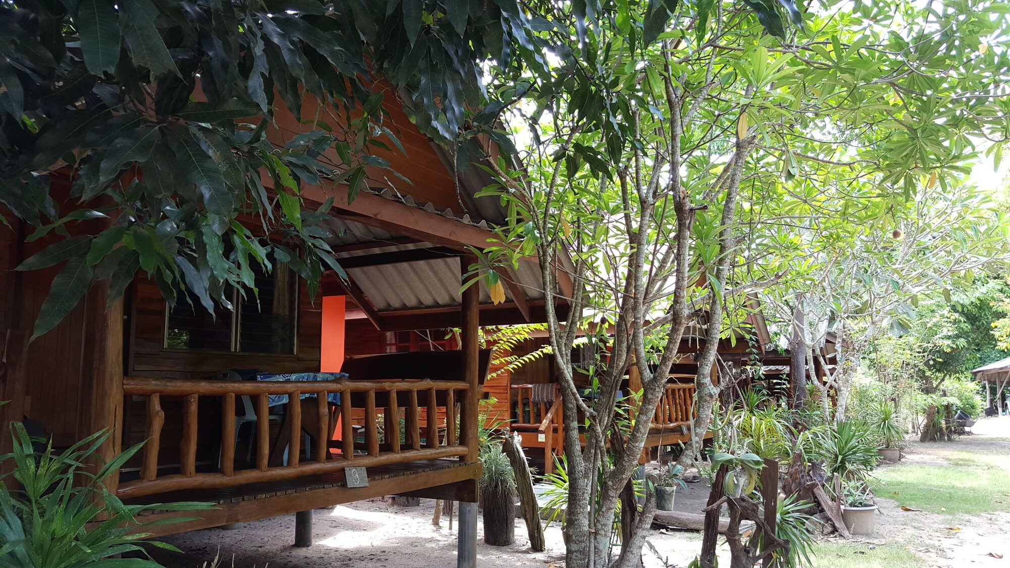 Pasai Beach Lodge exterior